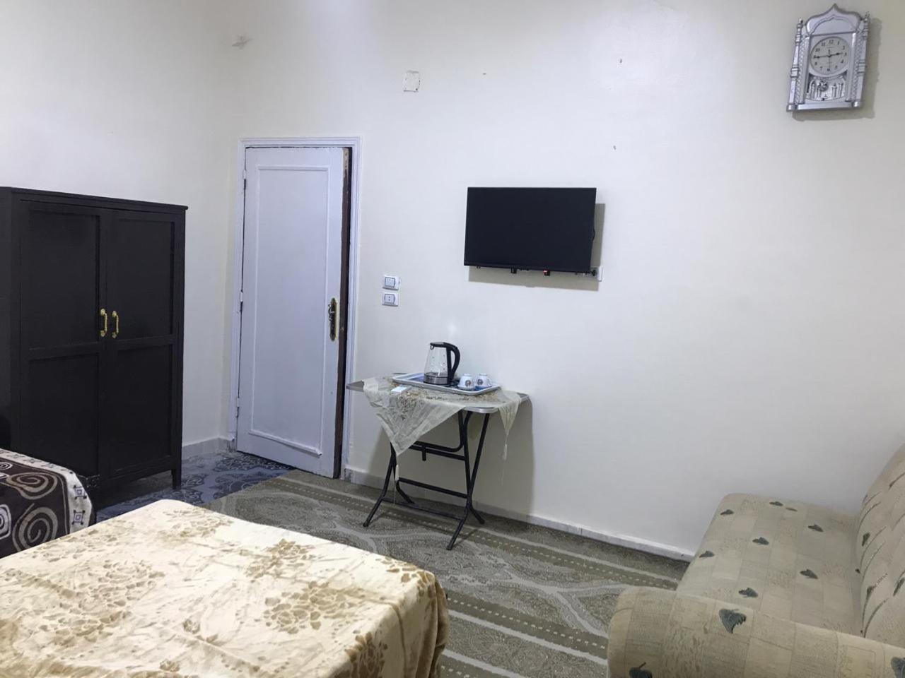 Samar Pyramids - Guest House