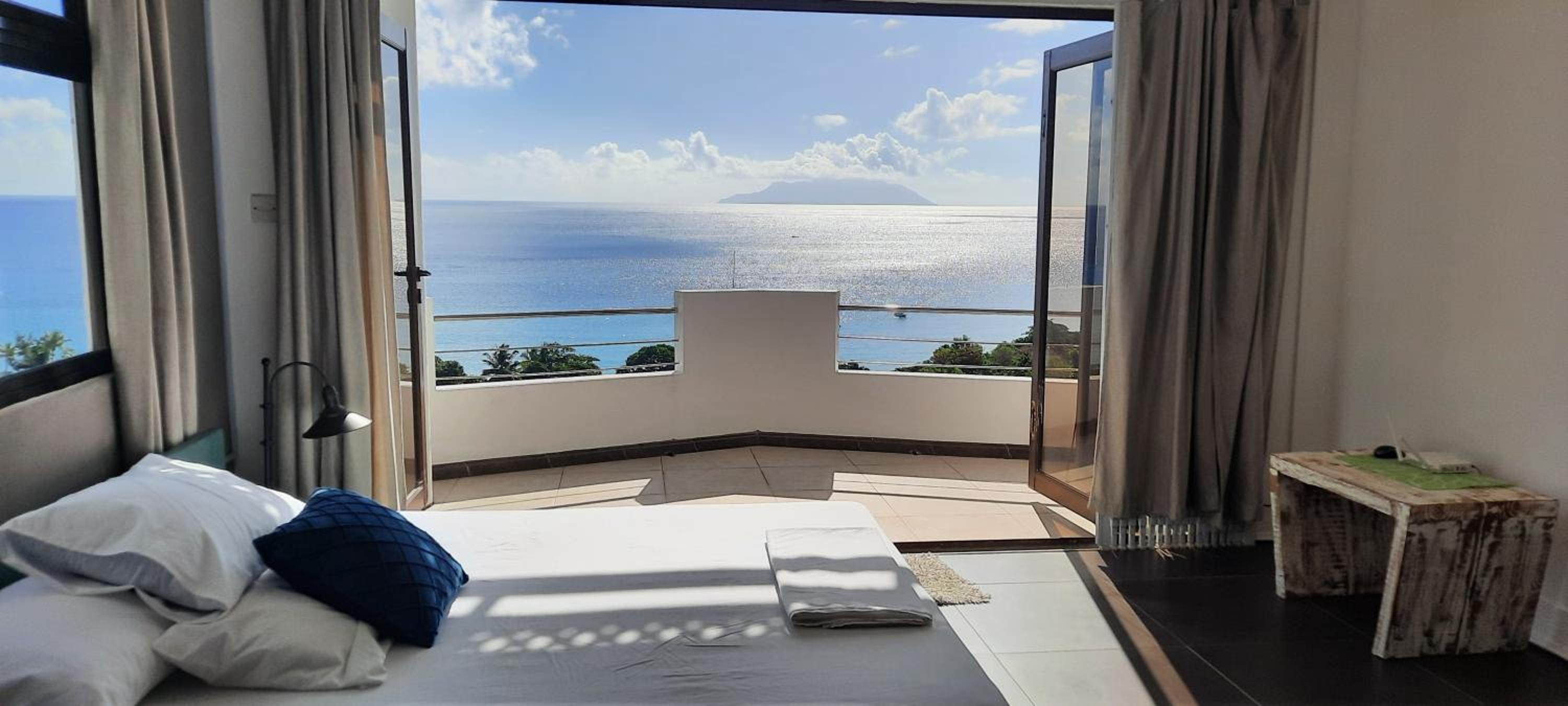 NORTHWEST BAY Seaview apartment