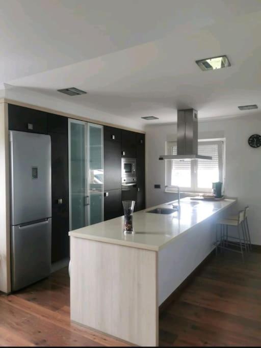 Casa con finca en Oviedo El Casero photo 2