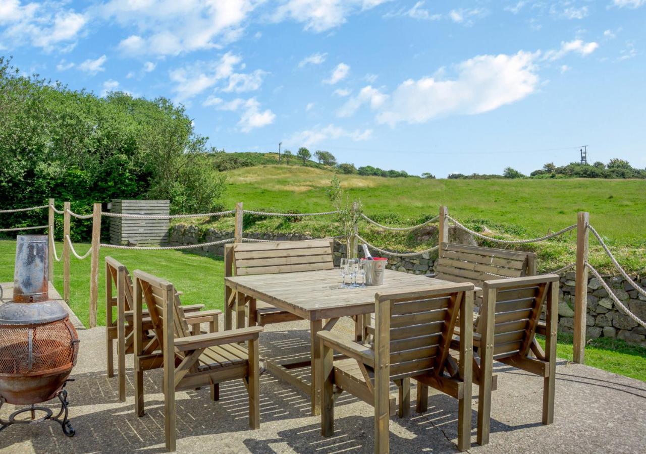 3 Bed in Pwllheli oc-penmae view 4