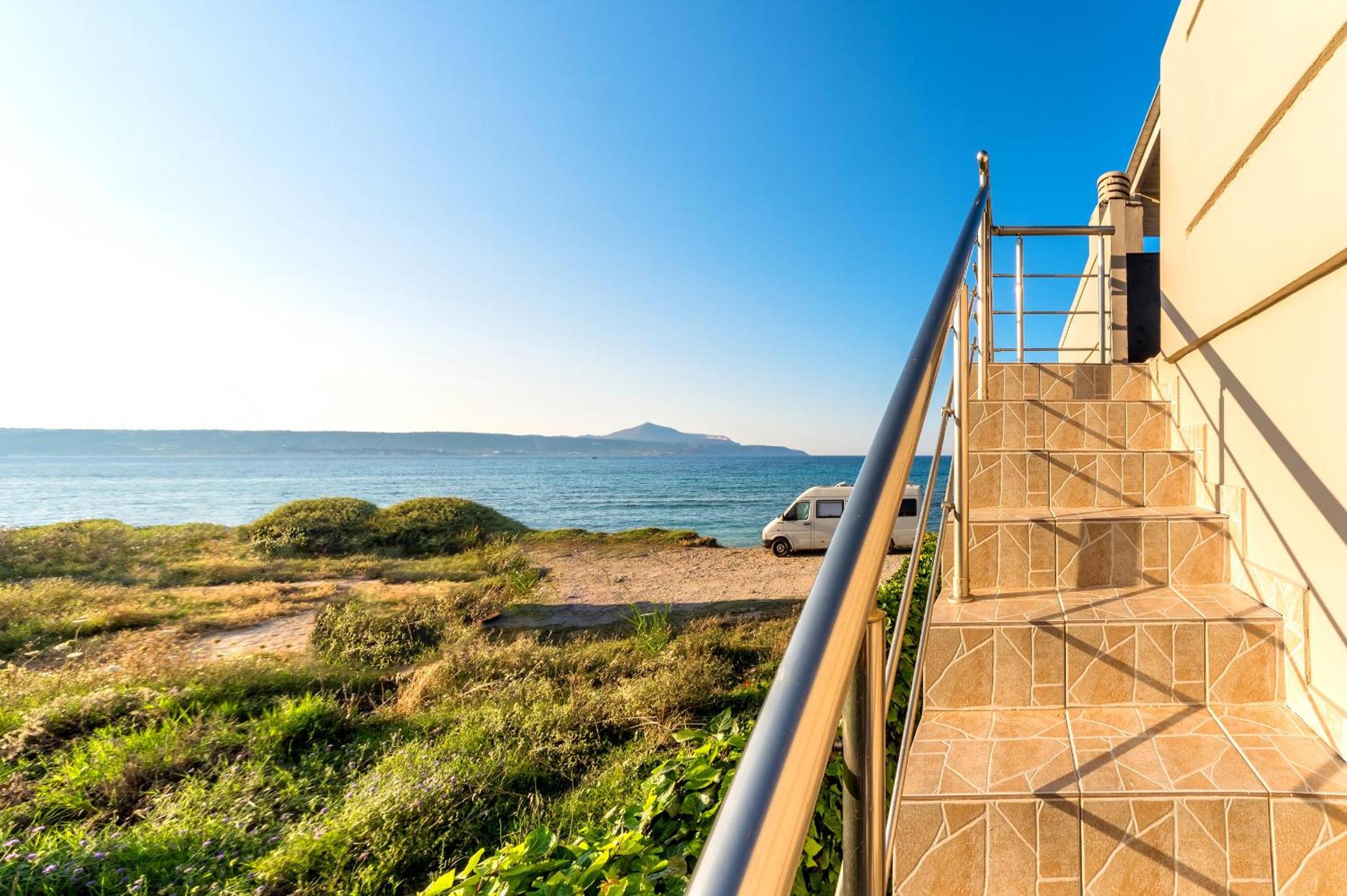 House On The Beach In Kera - BY APOKORONAS VILLAS
