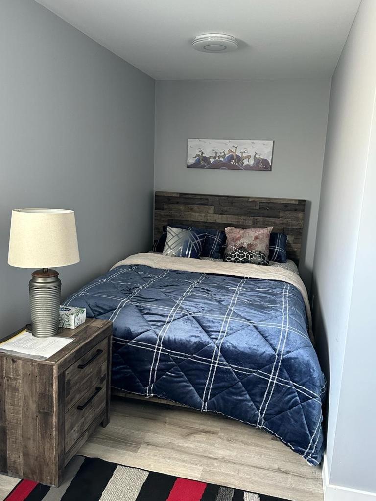 Spotless 4 Bedrooms 4 Beds Sleep 8 in Winnipeg