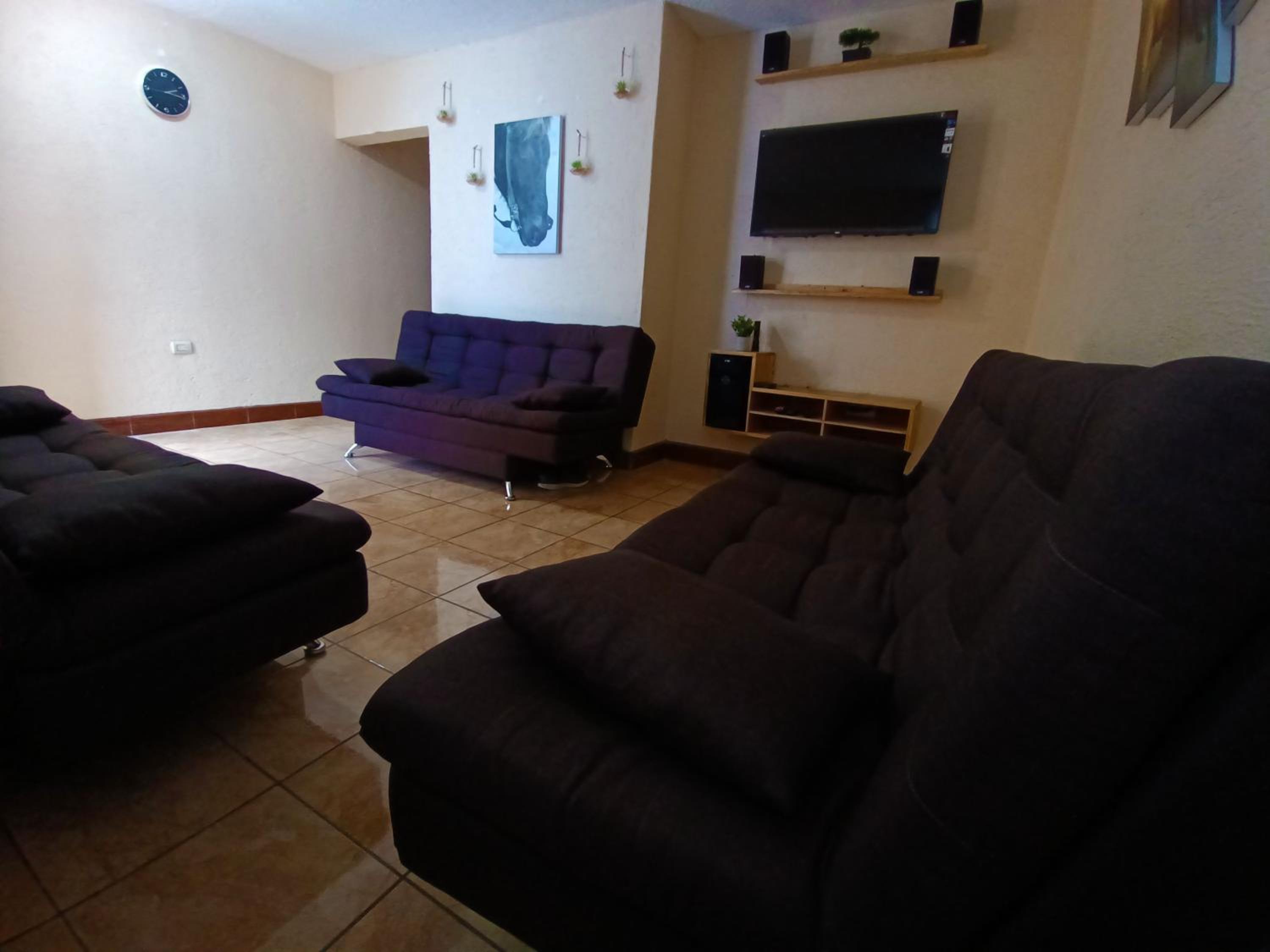 Casa Aguacate