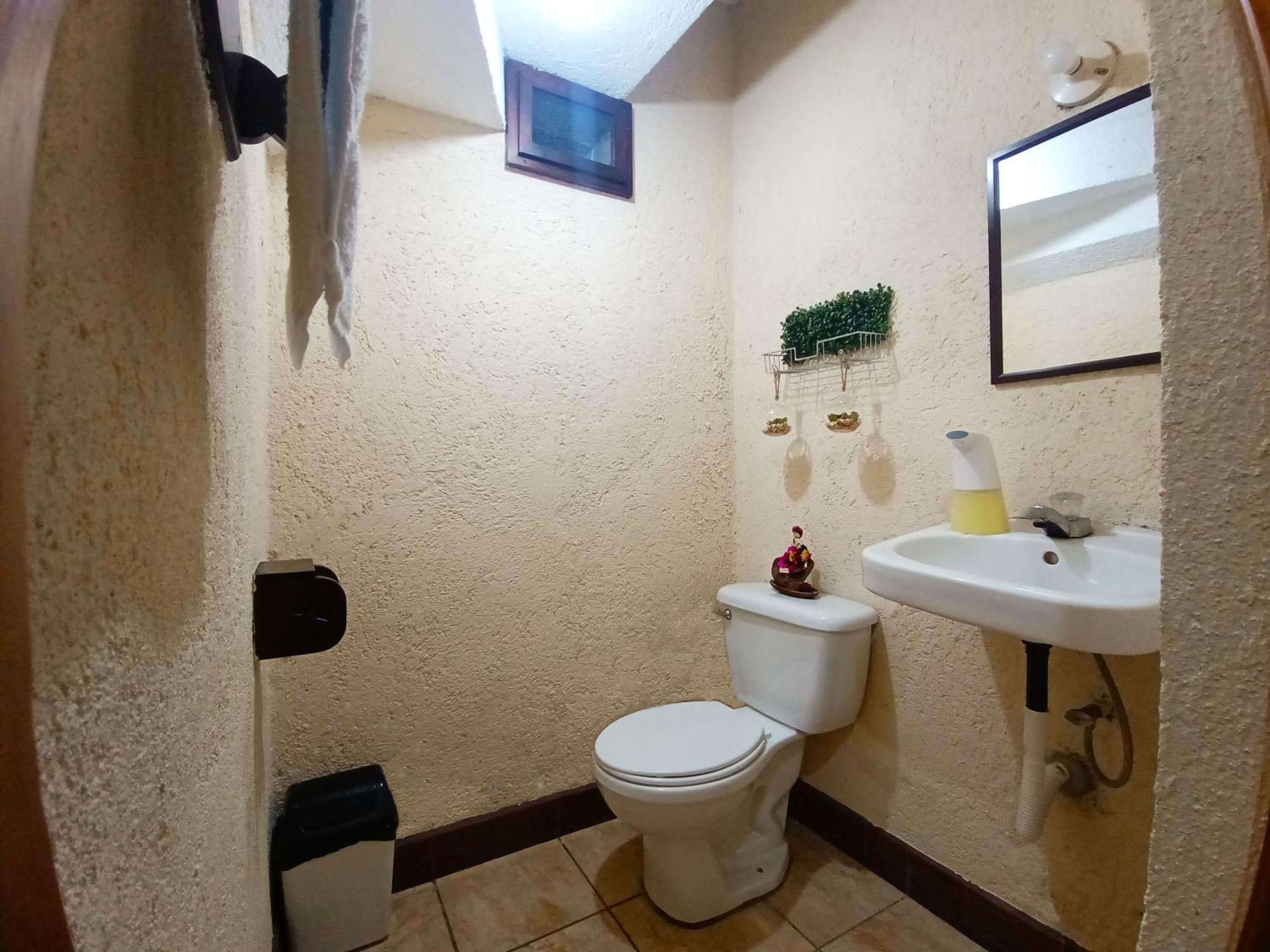 Casa Aguacate