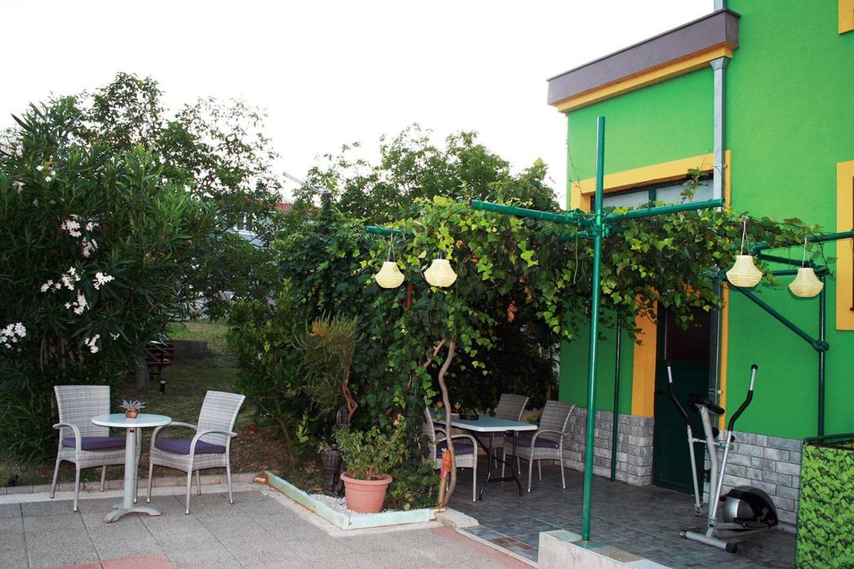 Green Oasis view 3