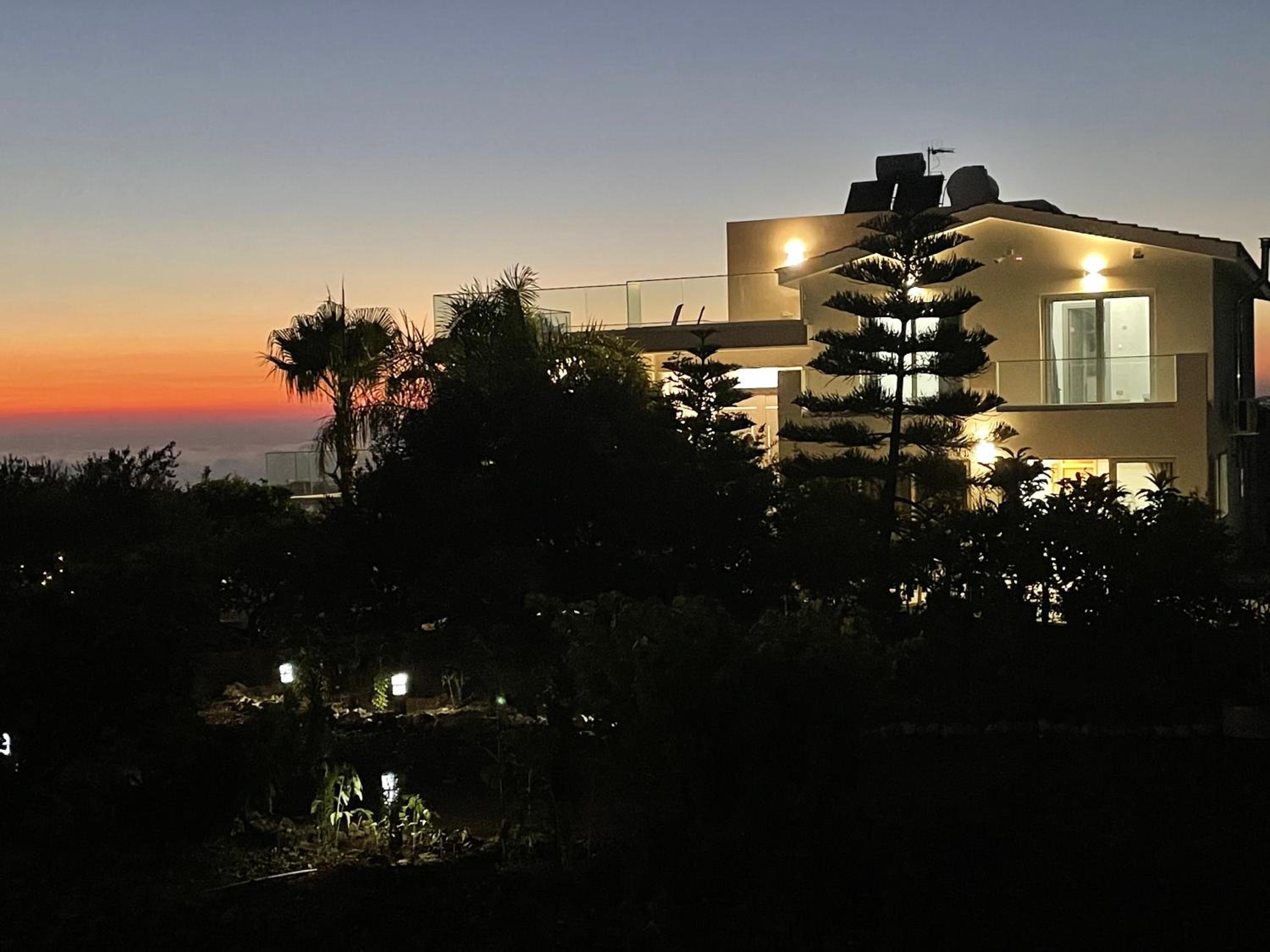 Villa Phos