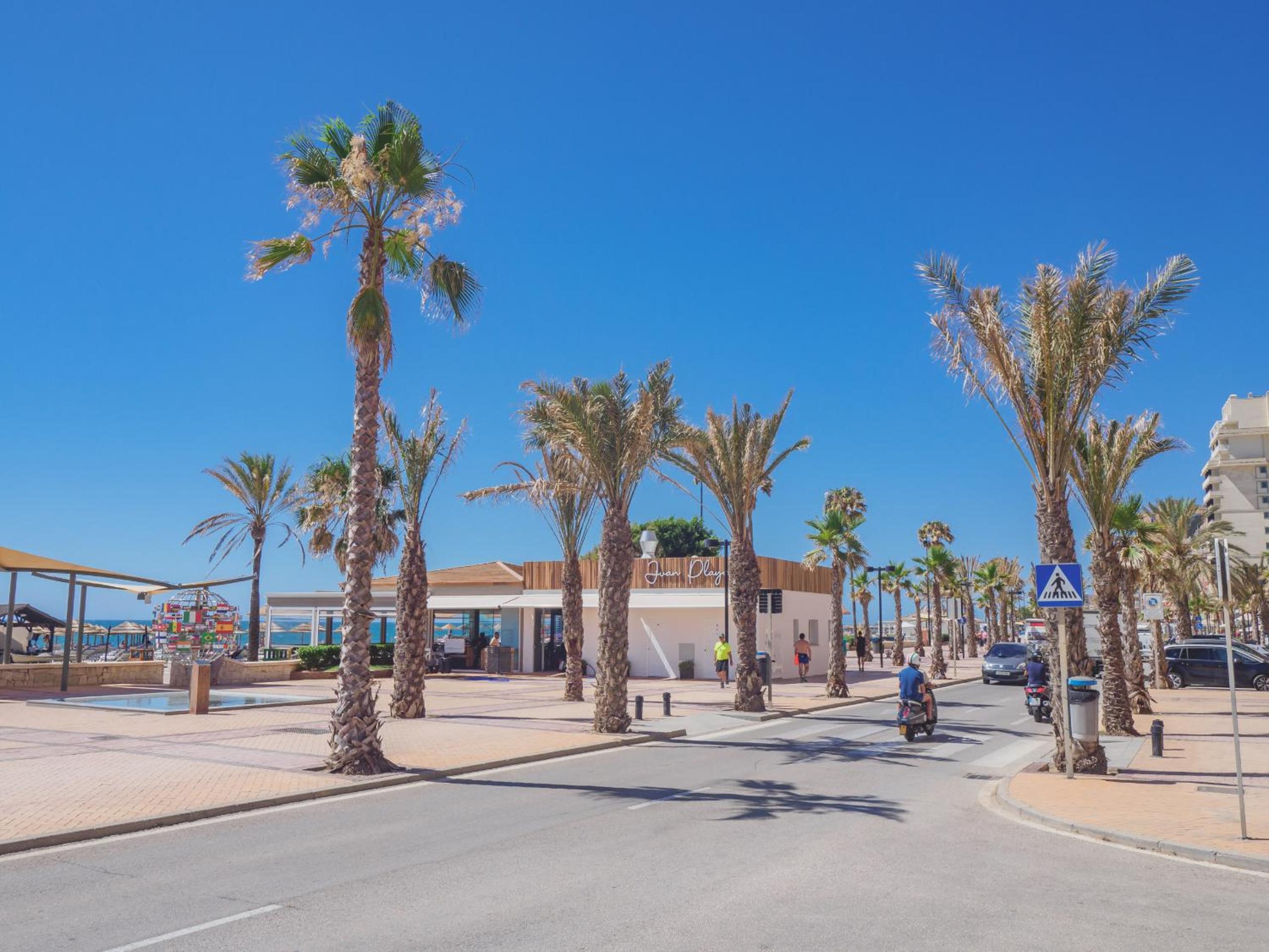Cubo's Fuengirola Leisure Port