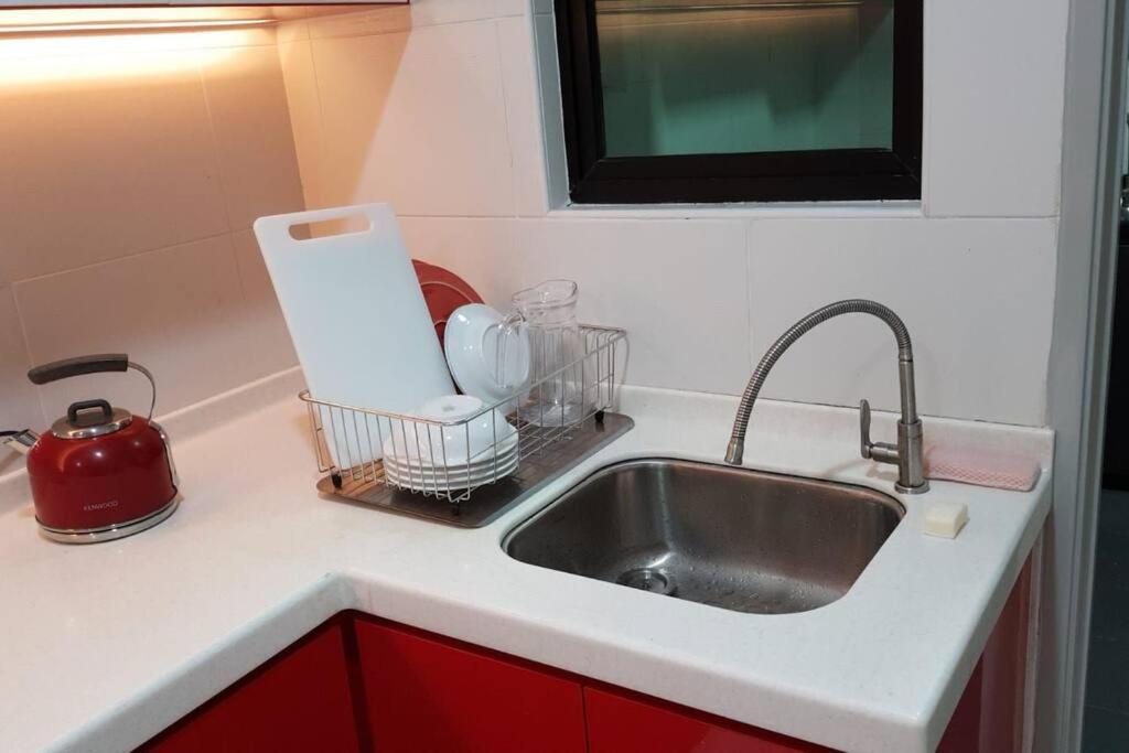 Sky Loft 3 rooms beside Aeon With Smart TV & Facilities L14