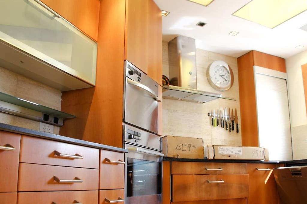 Luxury Breathtaking Seafront Penthouse Duplex view 4