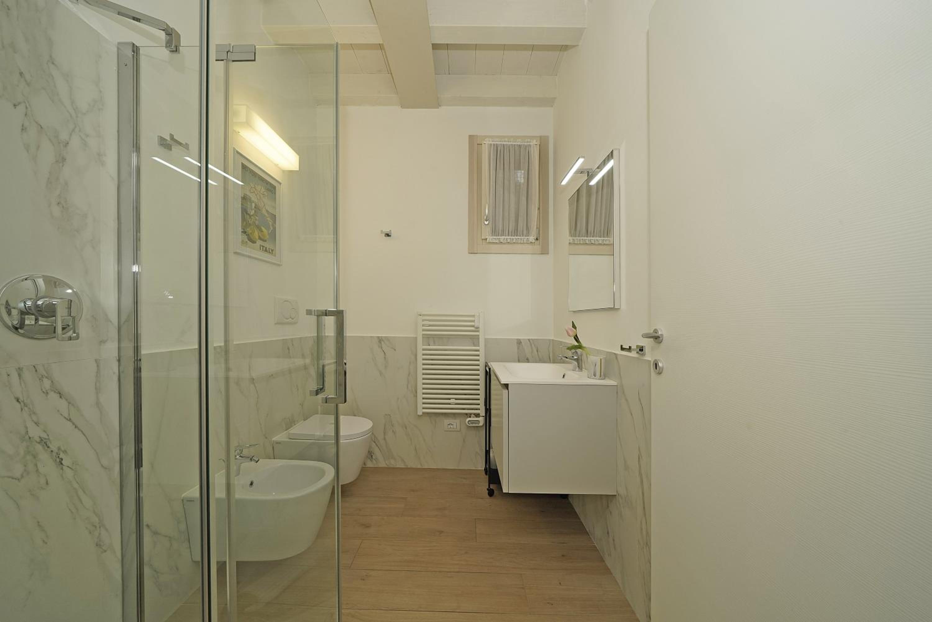 Photo 49