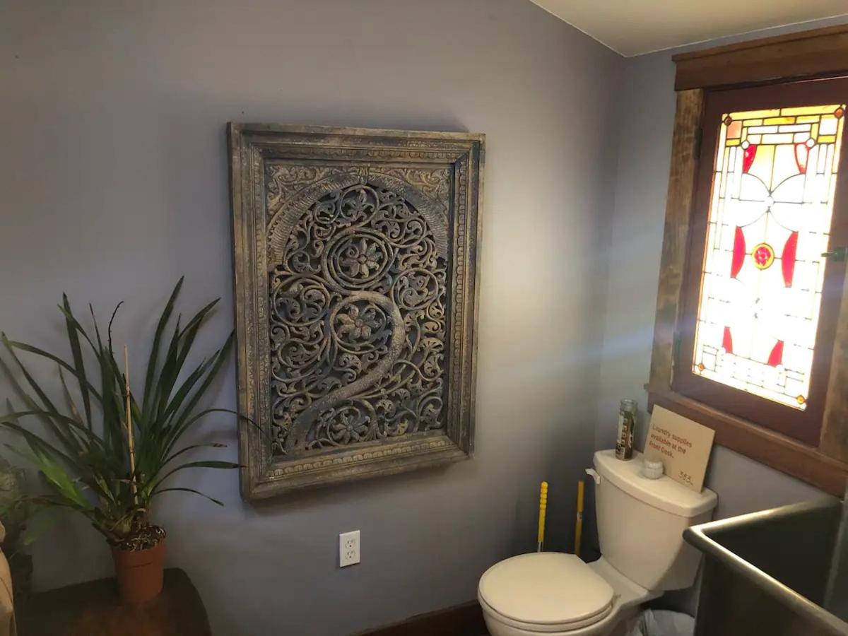 Artistic Craftsman Charm - DTLA-Pasadena-Hollywood