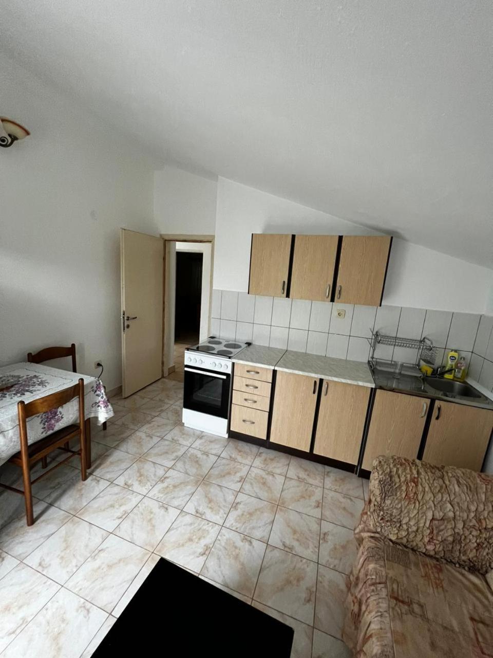 Guest house Kastratovic view 5
