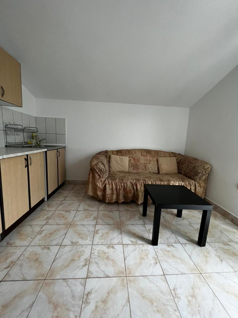 Guest house Kastratovic view 4