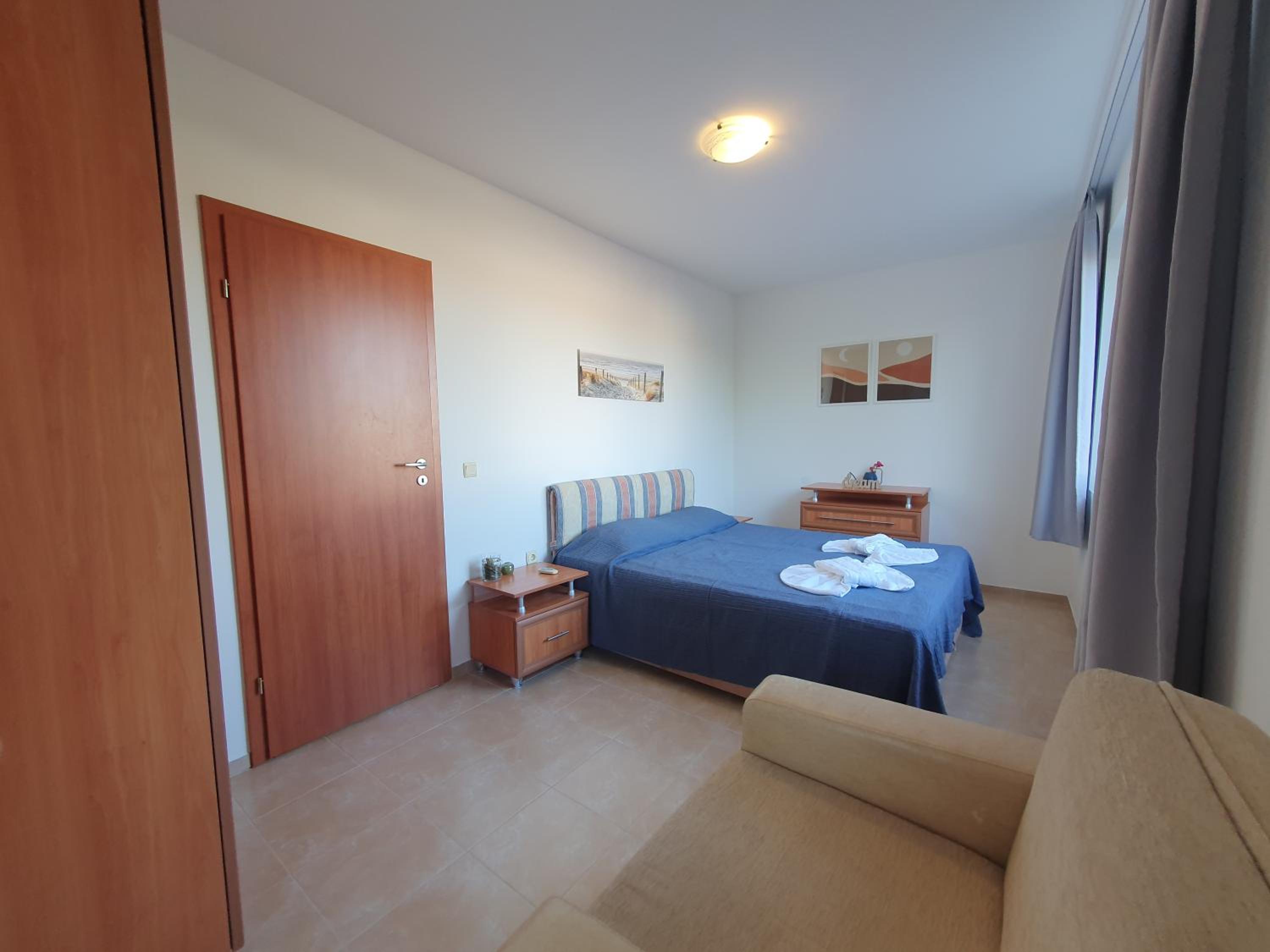 Cozy, spacious apartment near Paradise Bay