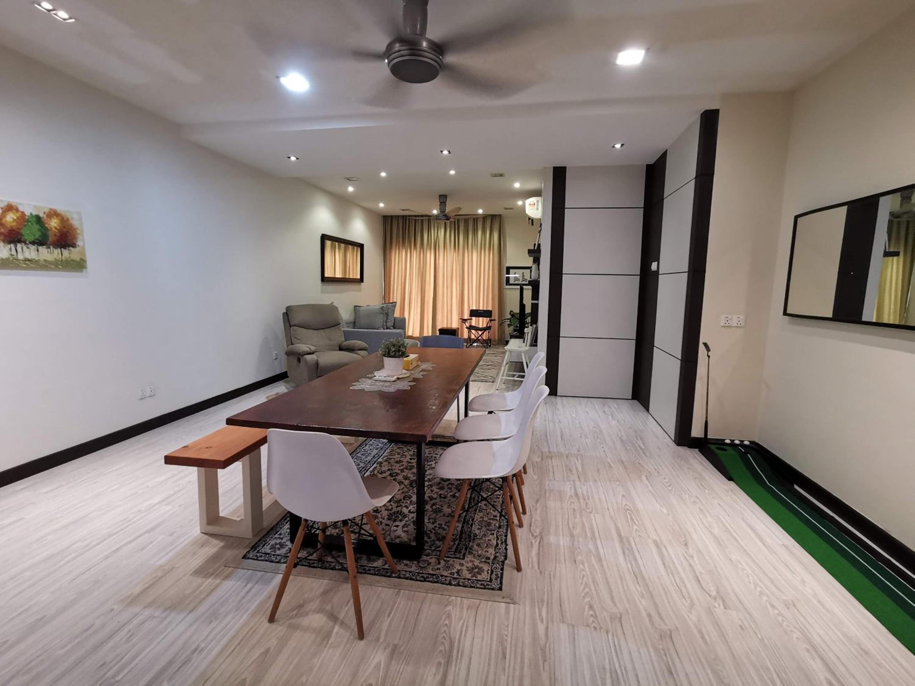 Enarahomes Shah Alam