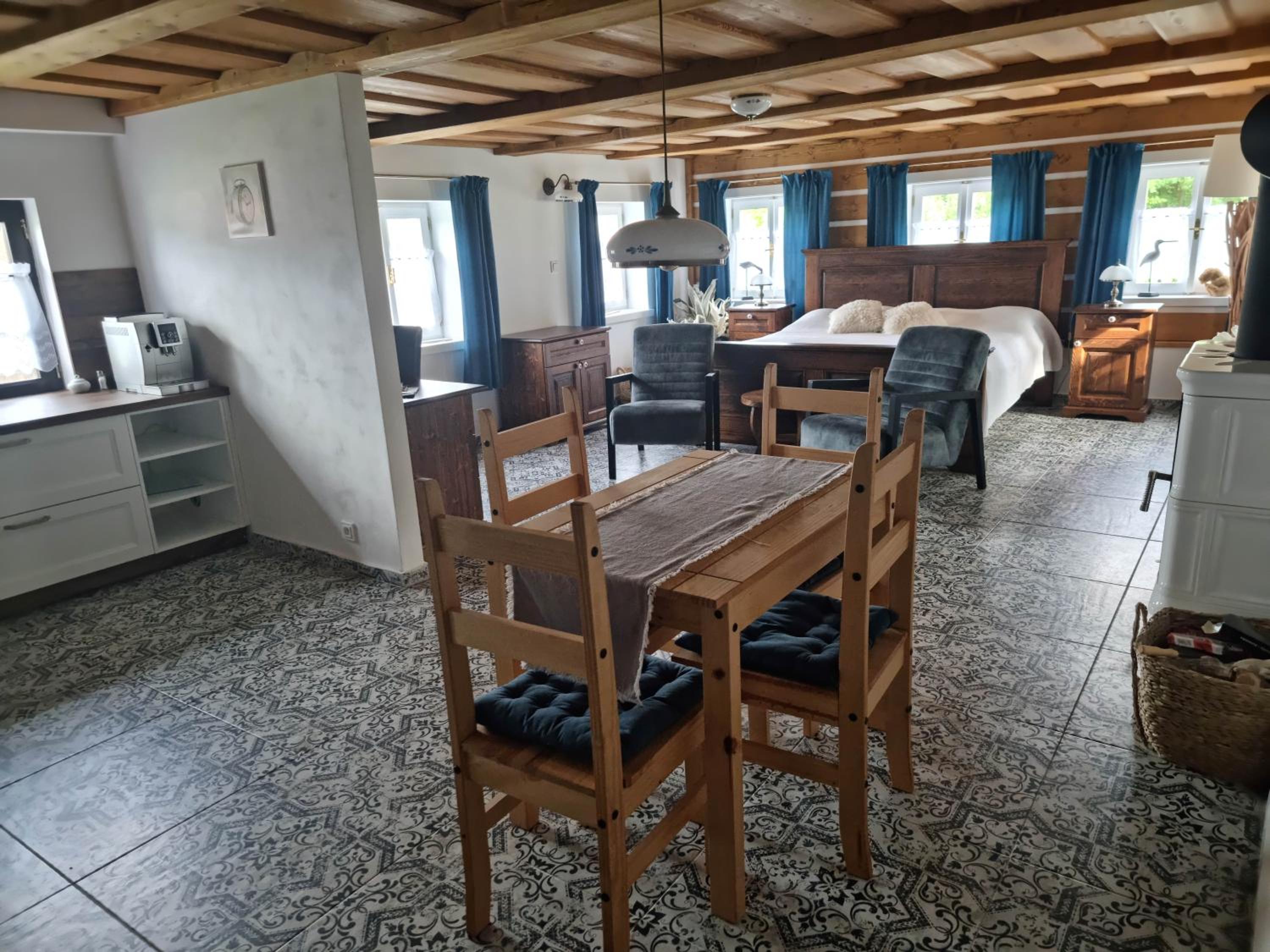Luxusní apartmán s krbem - Kunratické Švýcarsko