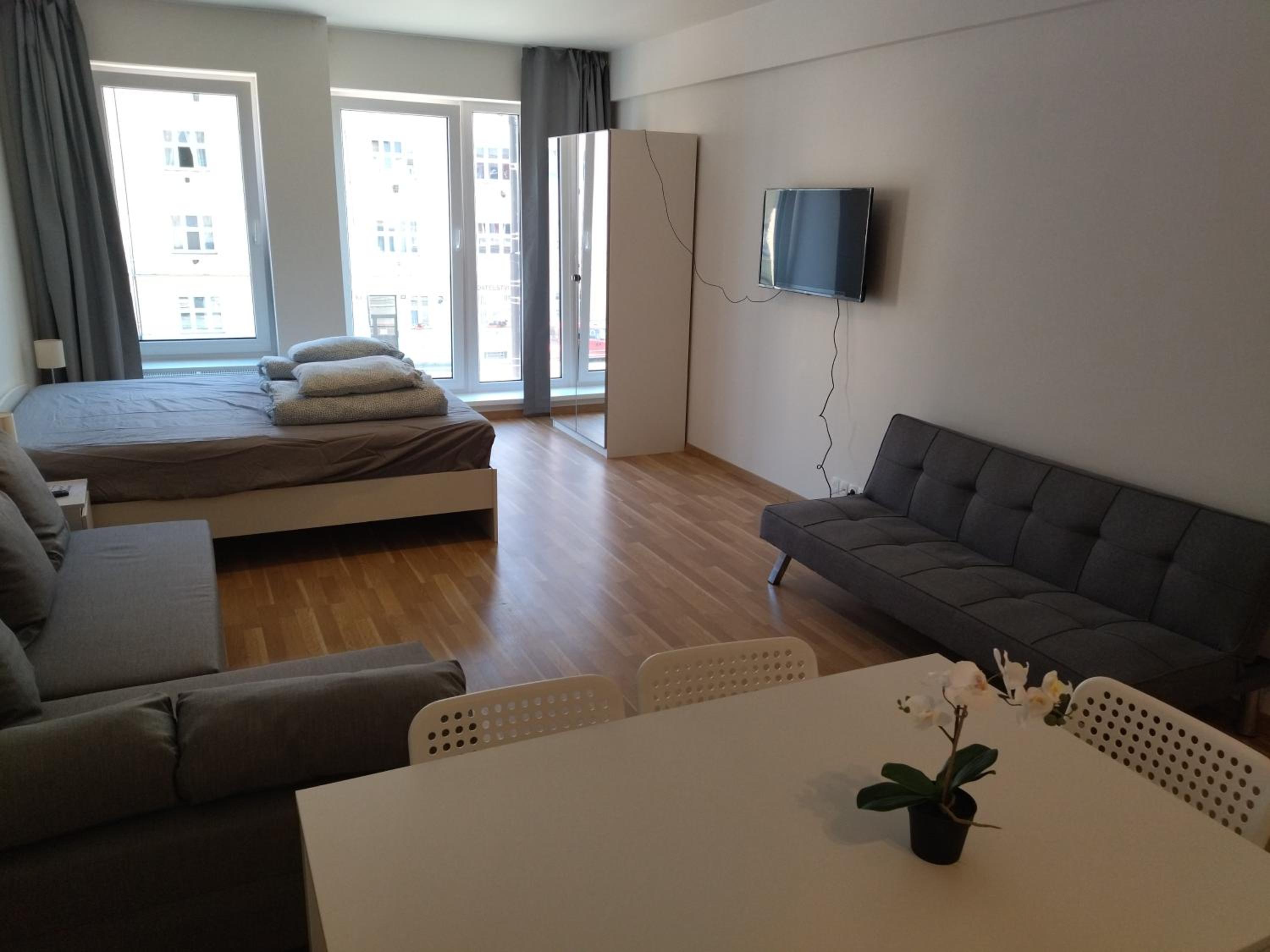 Brand new two room apartment #34 with free secure parking in the center