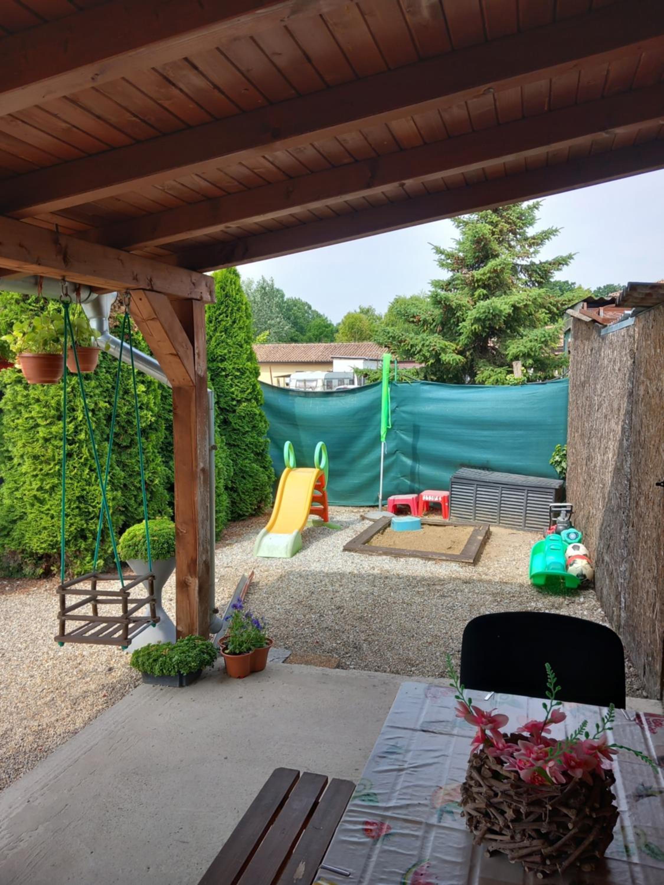 Photo 19