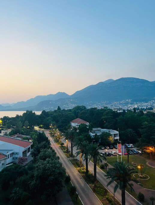 Stan na šetalištu view 2