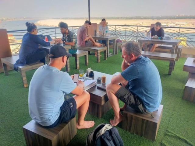 Backpackers Park Varanasi view 5