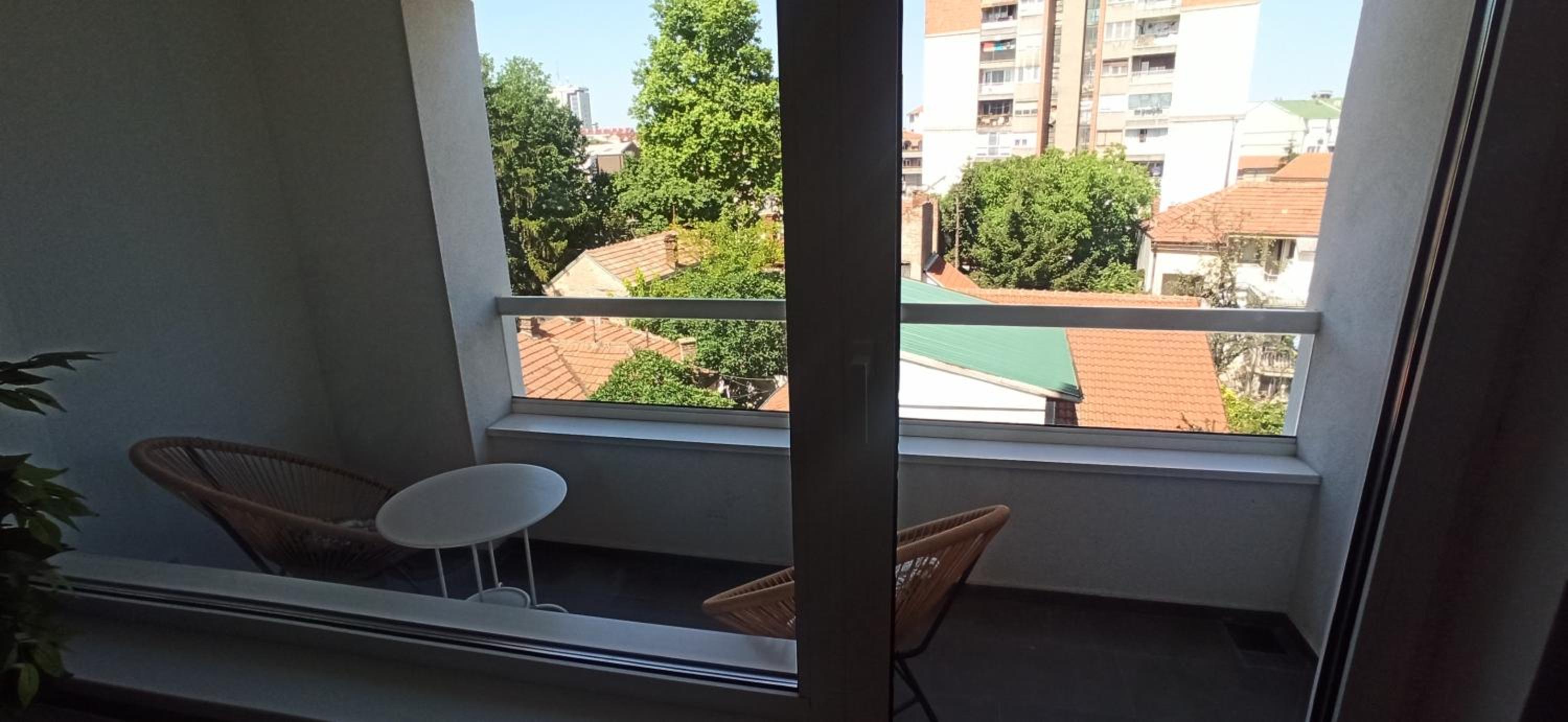 Lux apartment 10 center, free parking view 5