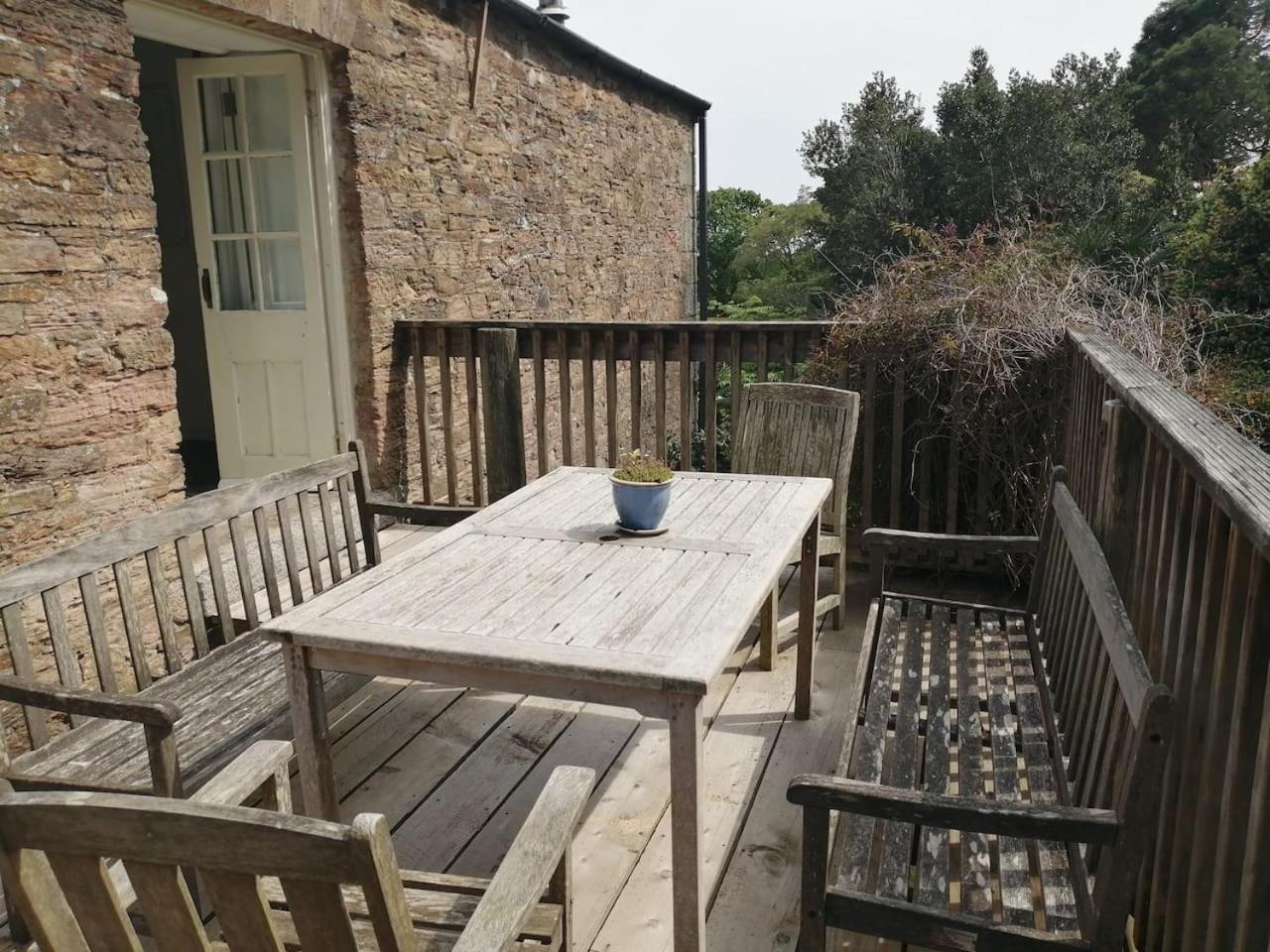 The Old Stables of heritage Tregrehan Garden Cottages on South Coast view 5