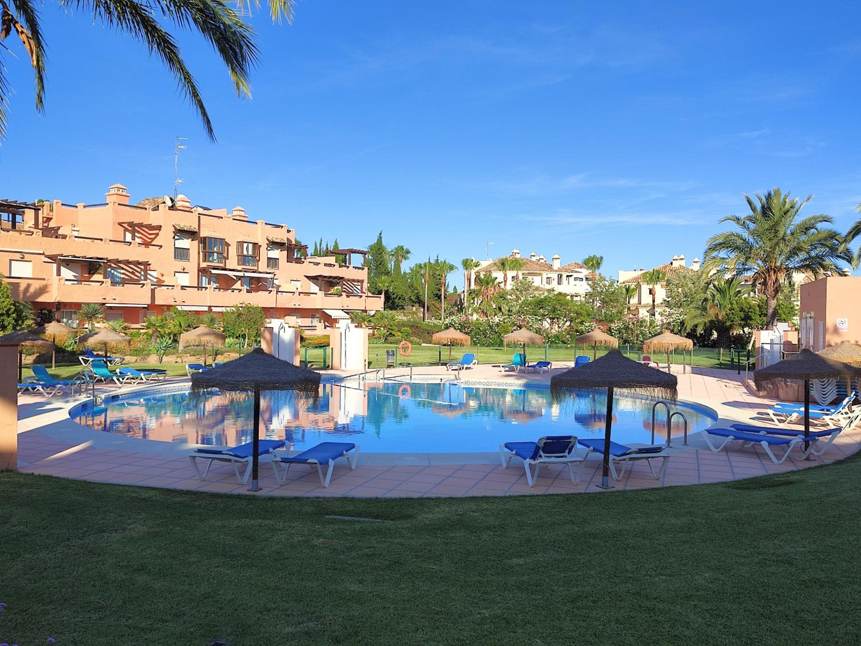 Casares del sol photo 2