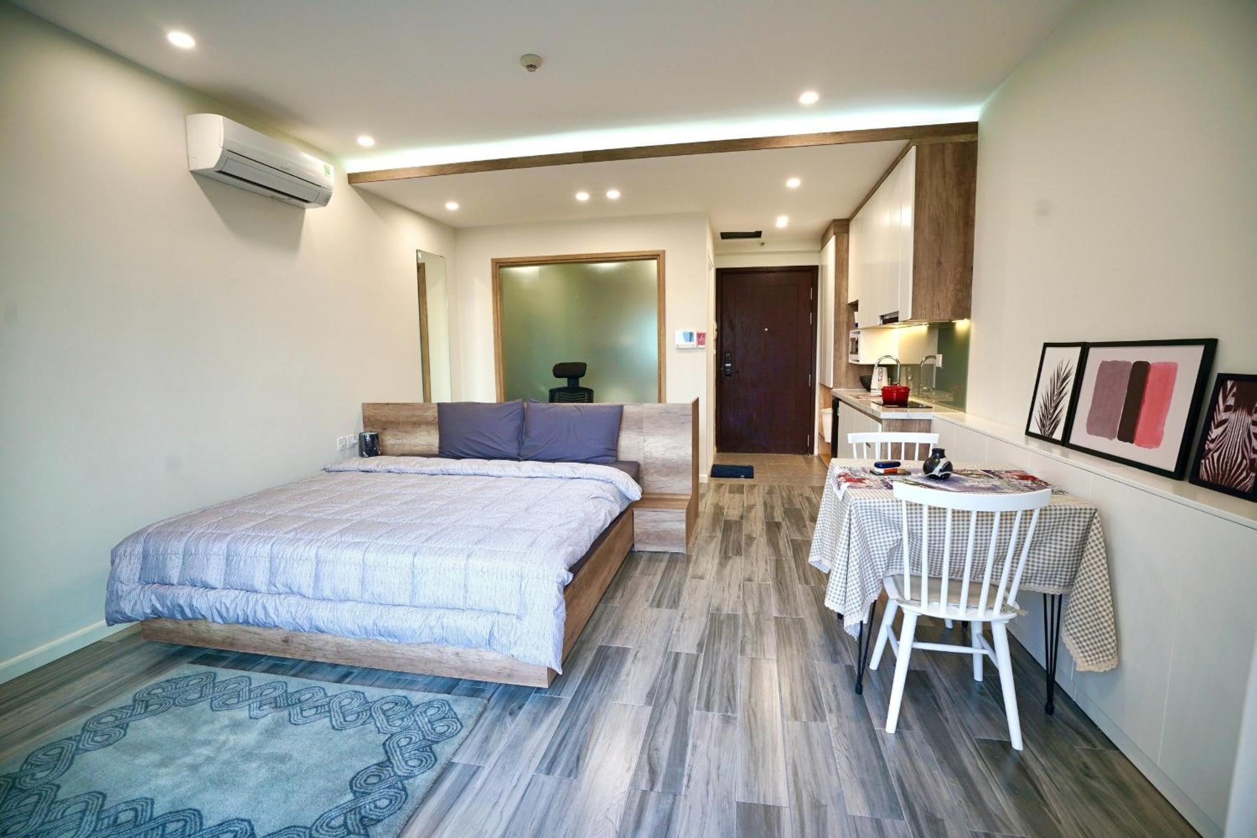 Lovely Design Studio in Vinhomes D'capitale Trần Duy Hưng