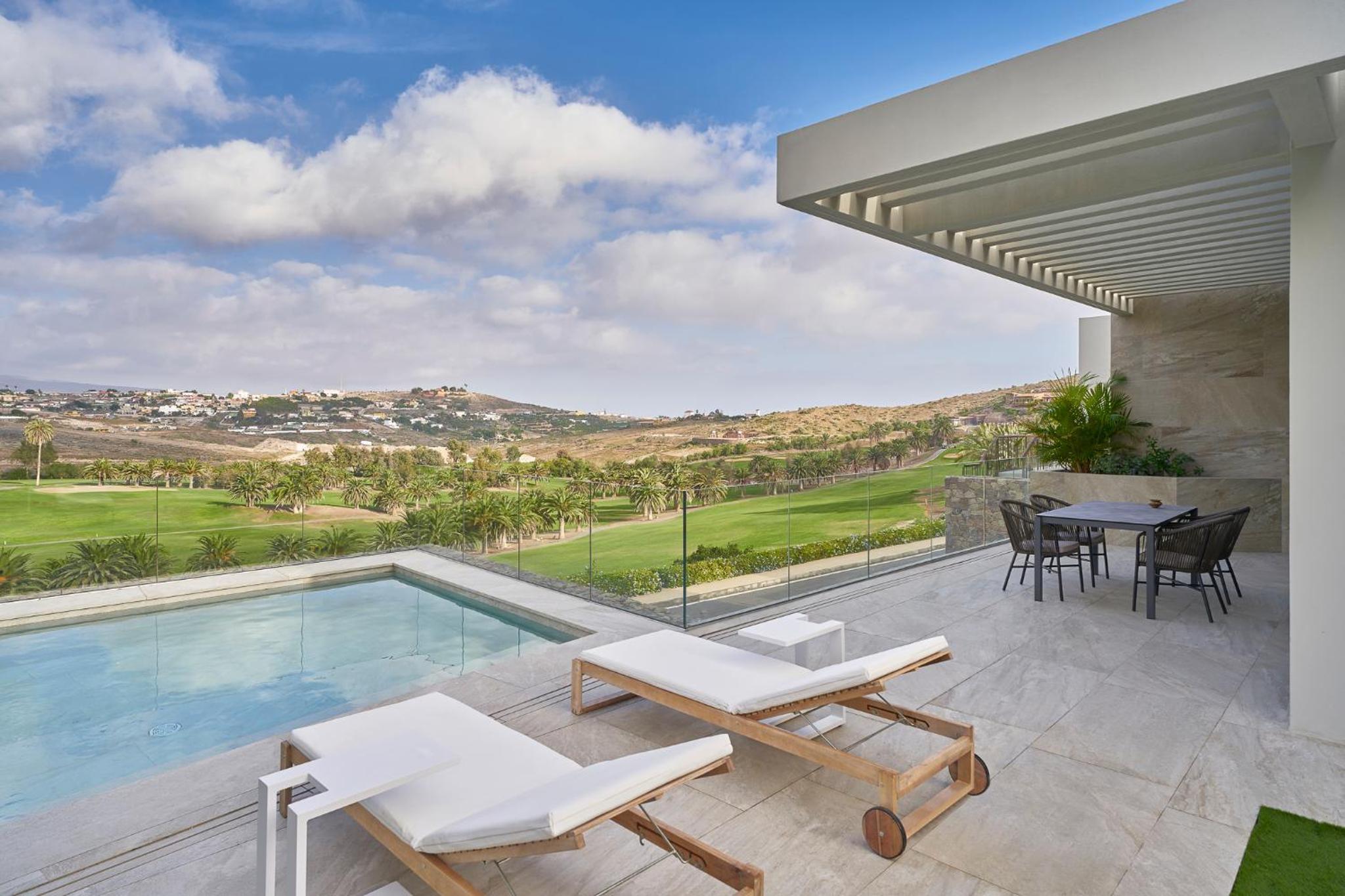 Salobre Oasis Suites