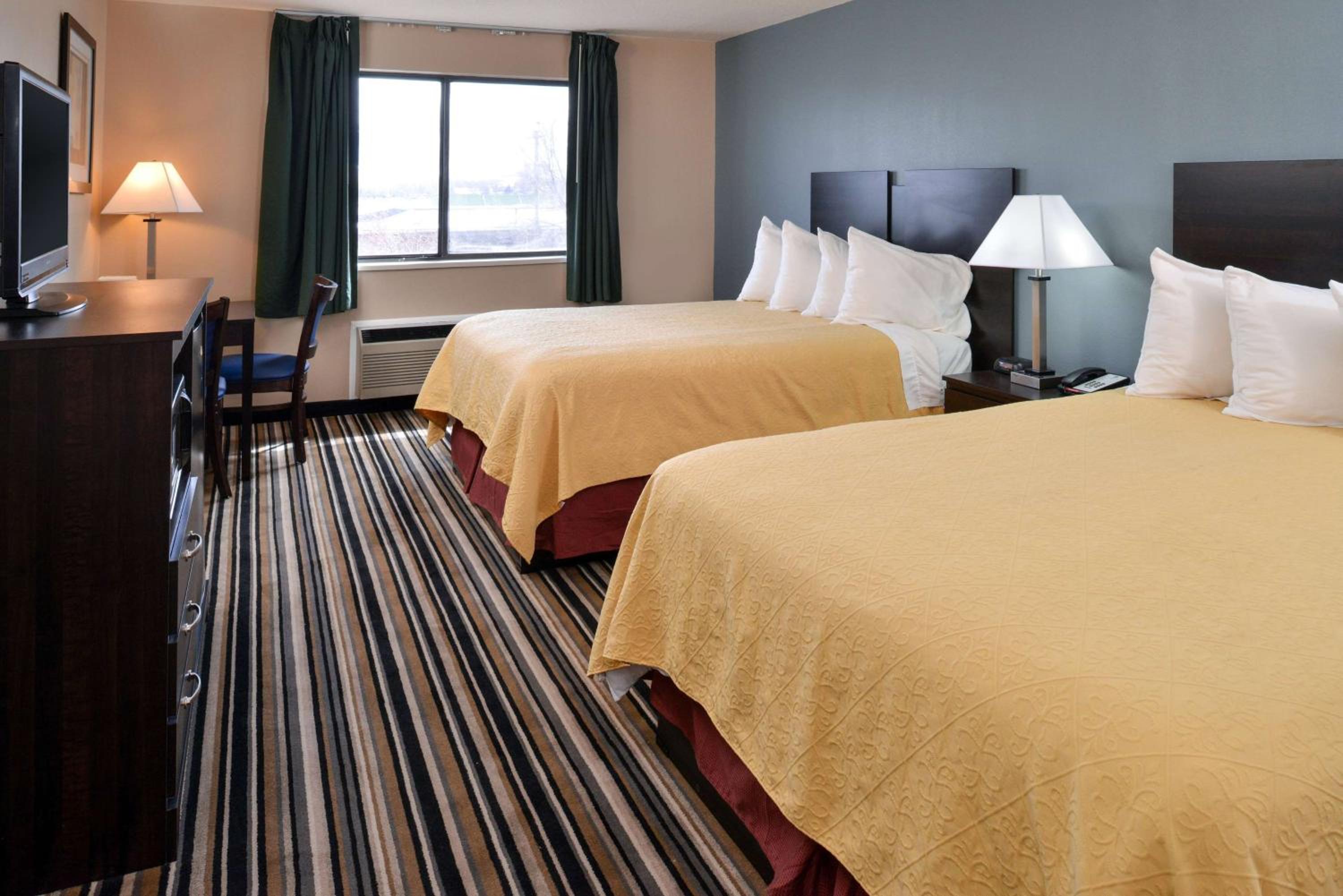Beaver Vacations - Wingate by Wyndham Beaver I-15 - Property Image 6
