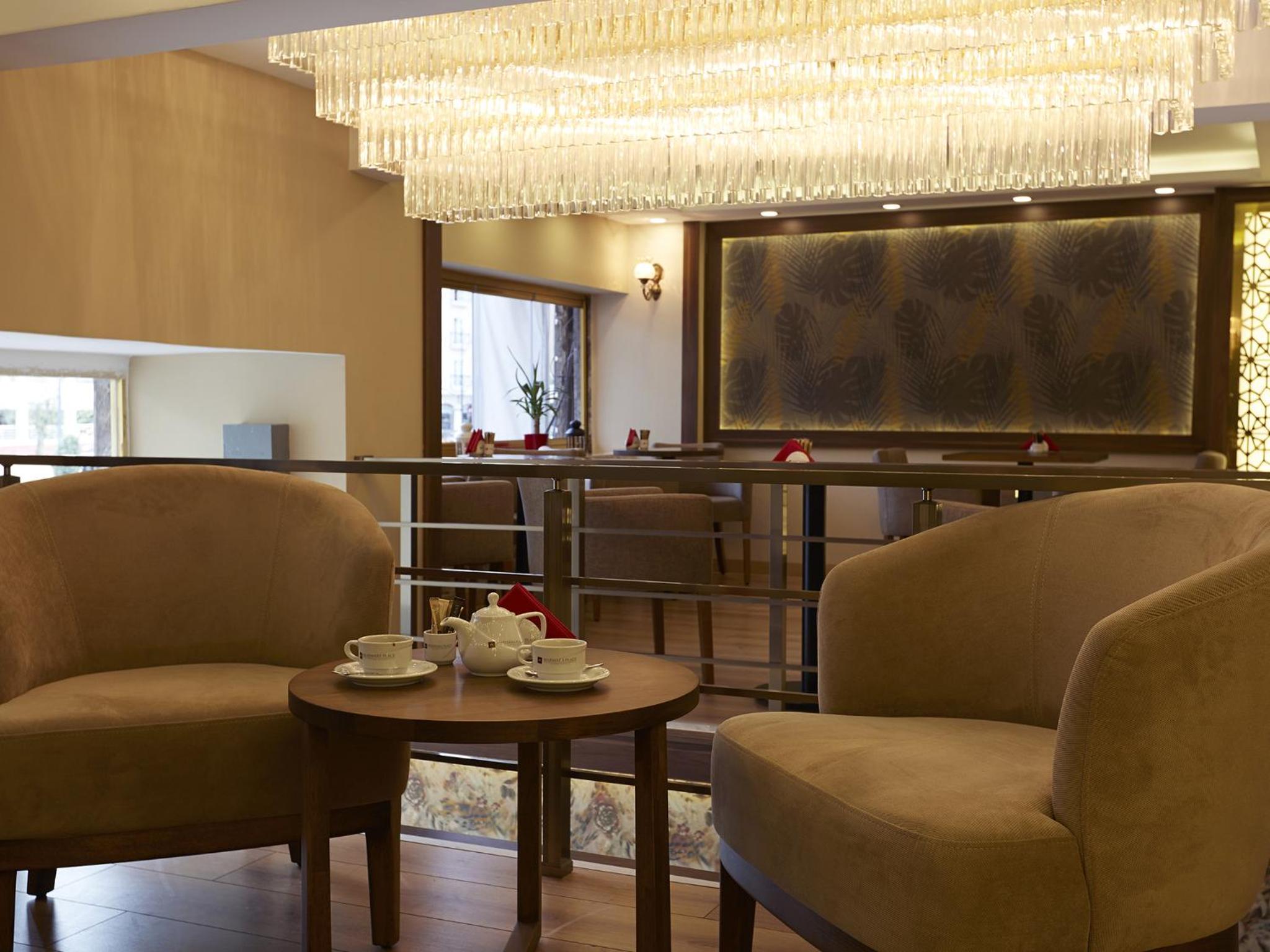 Marmara Place Old City Otel - Image 39