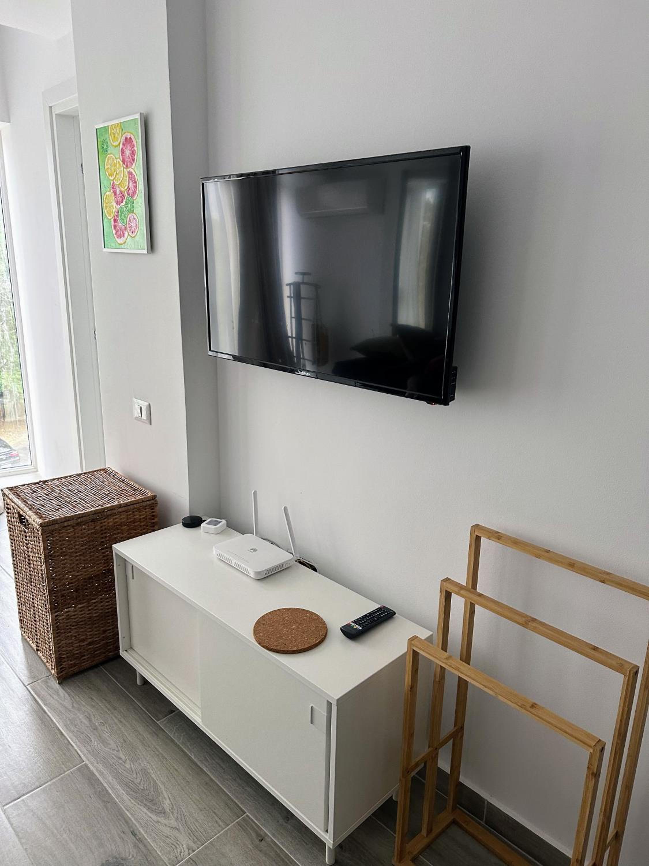 OLIMP Sea View Apartments - The Sunny Apartment