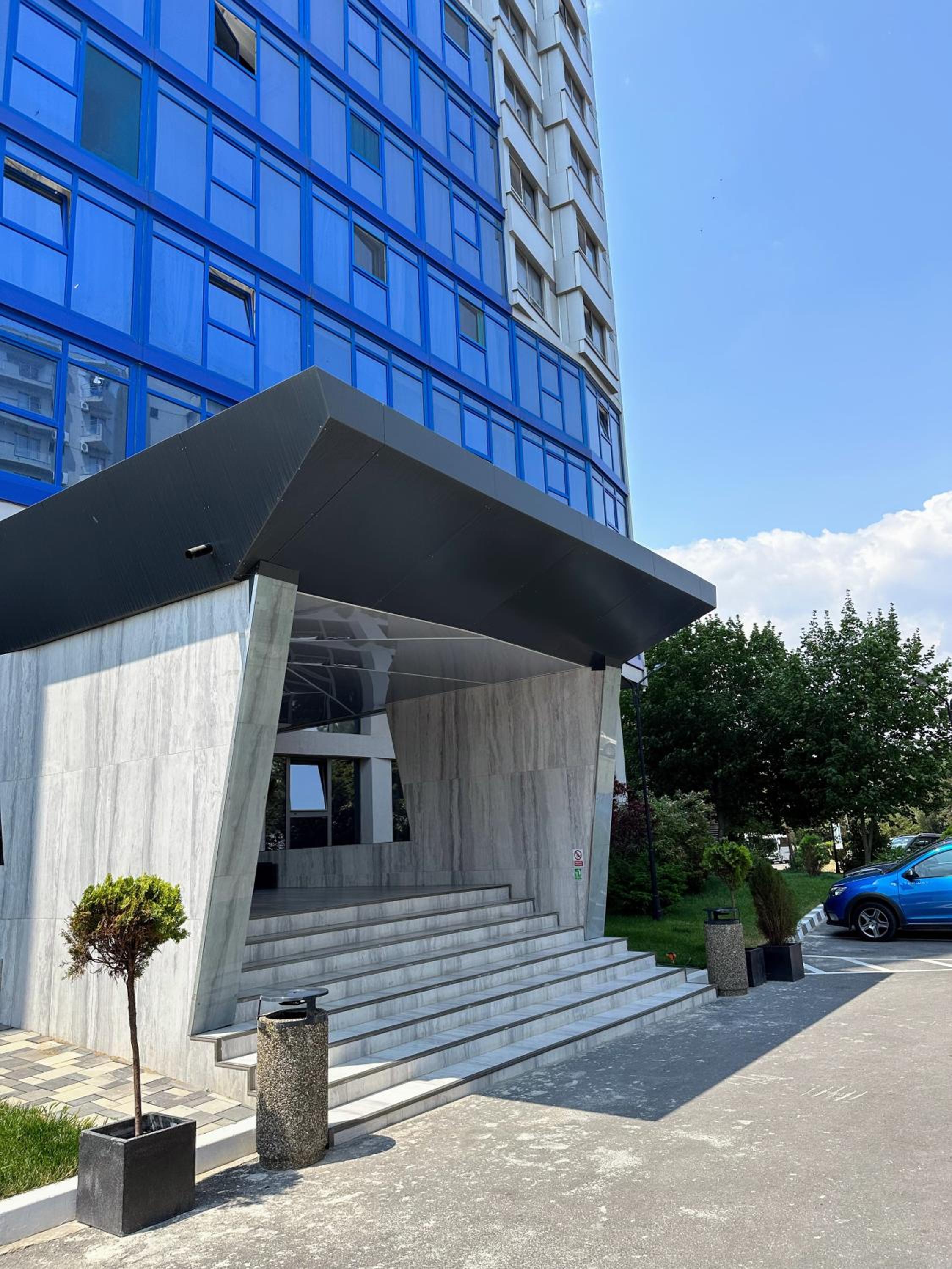 OLIMP Sea View Apartments - The Sunny Apartment