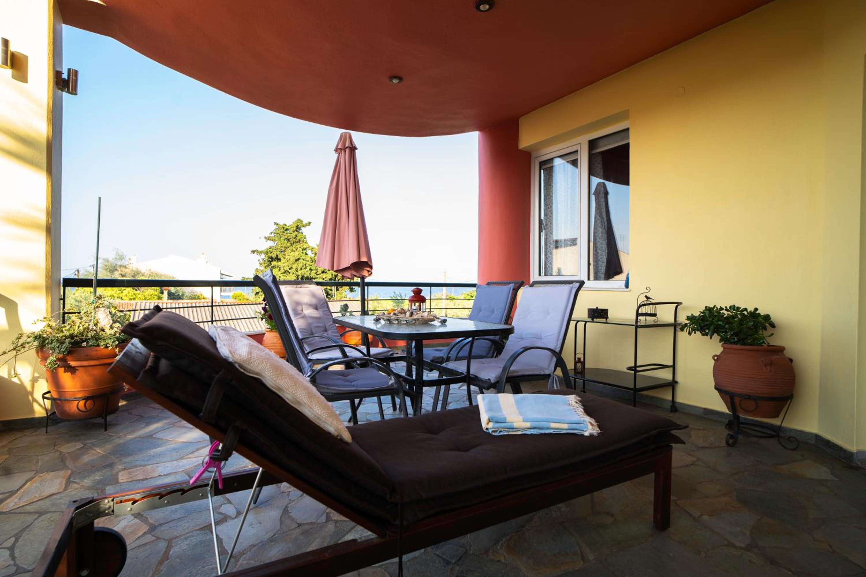 Vacation House in Agiokampos view 3