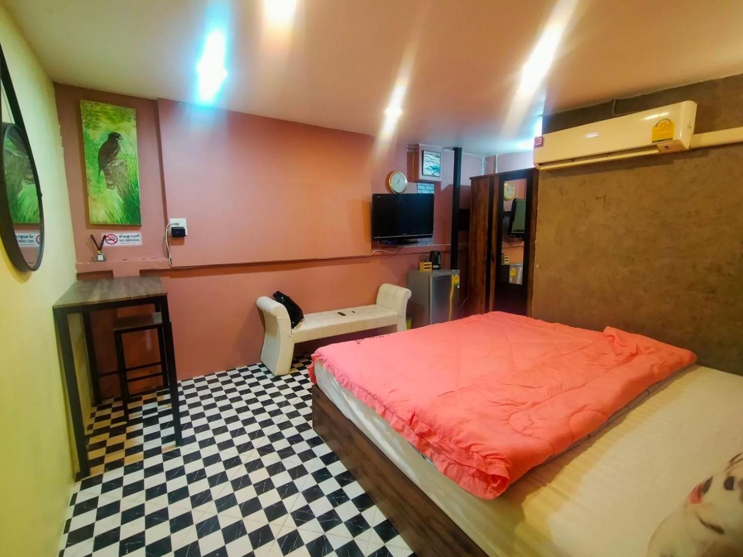 Ruenthip Homestay