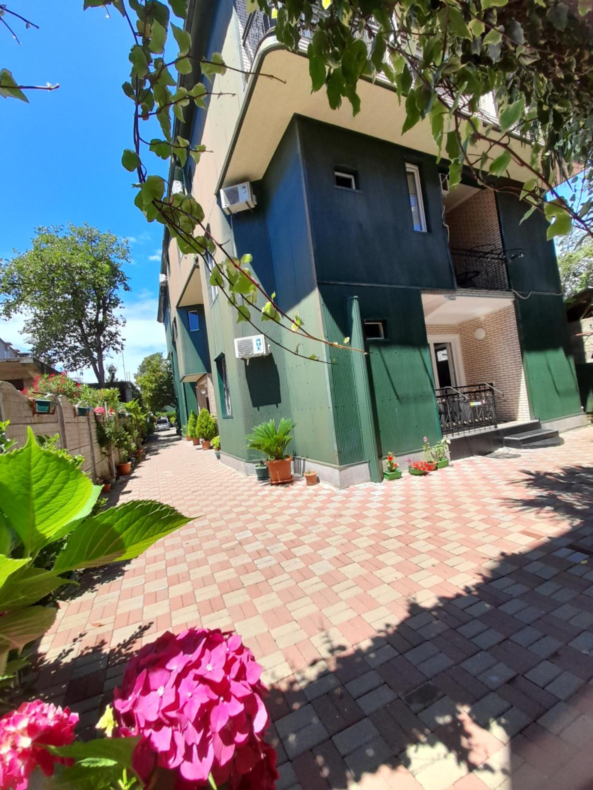 Guest House Deme view 4