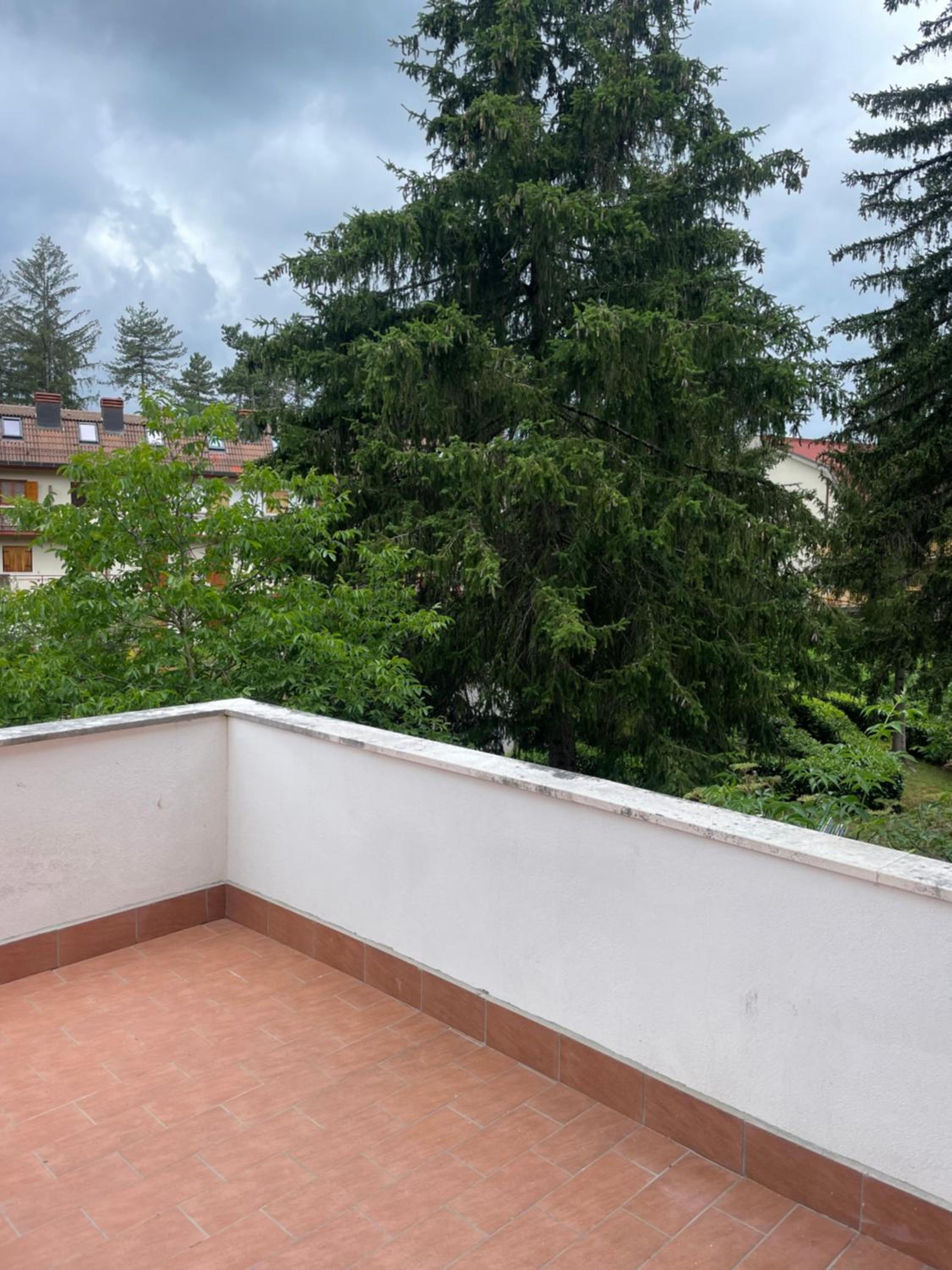 Villa prestigiosa ampie metrature view 5