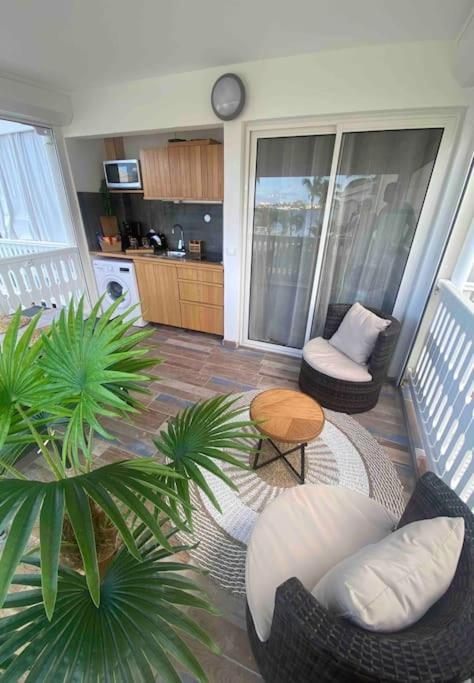 One Life vue Lagon view 5