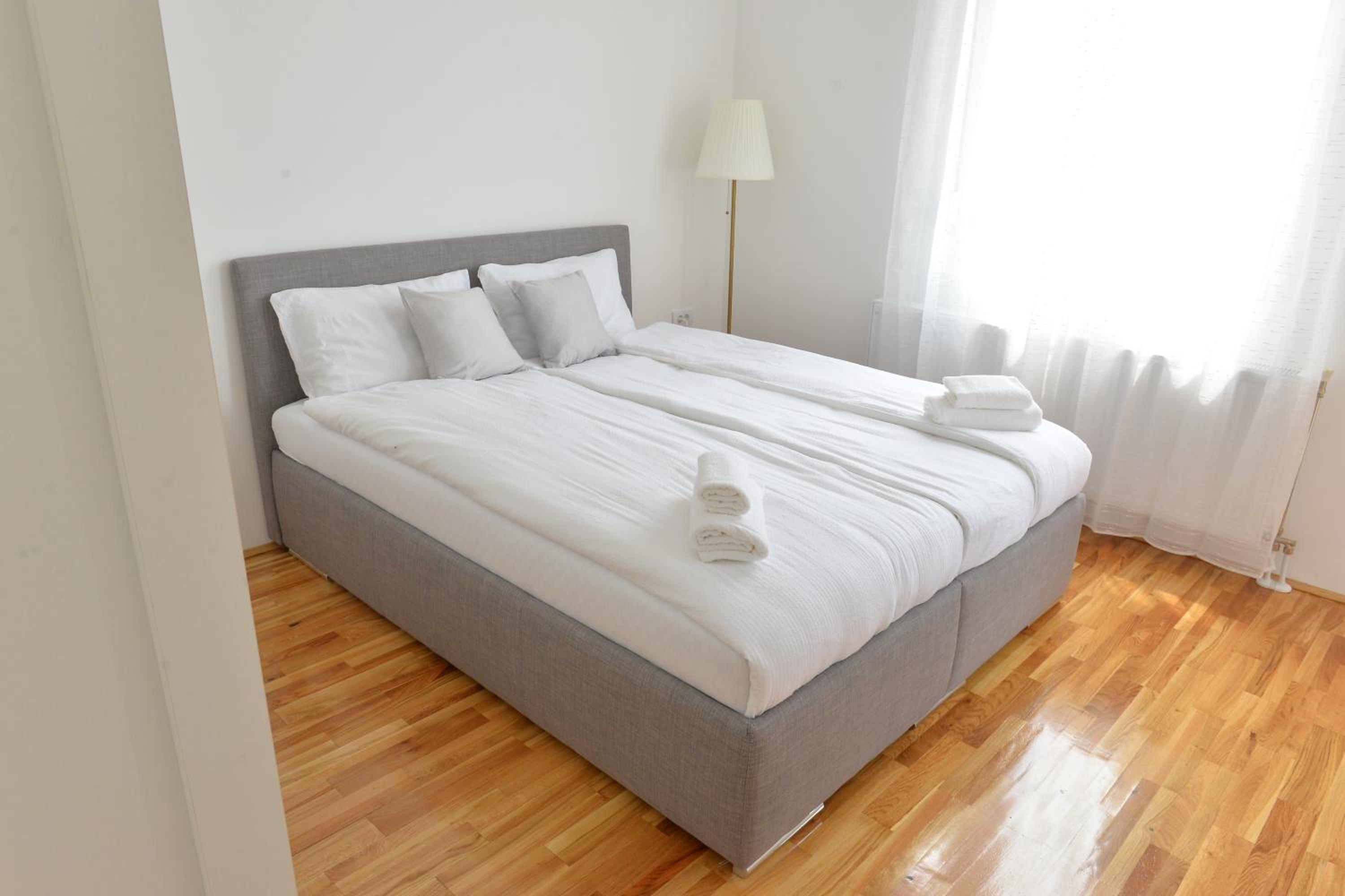HM Apartments view 4