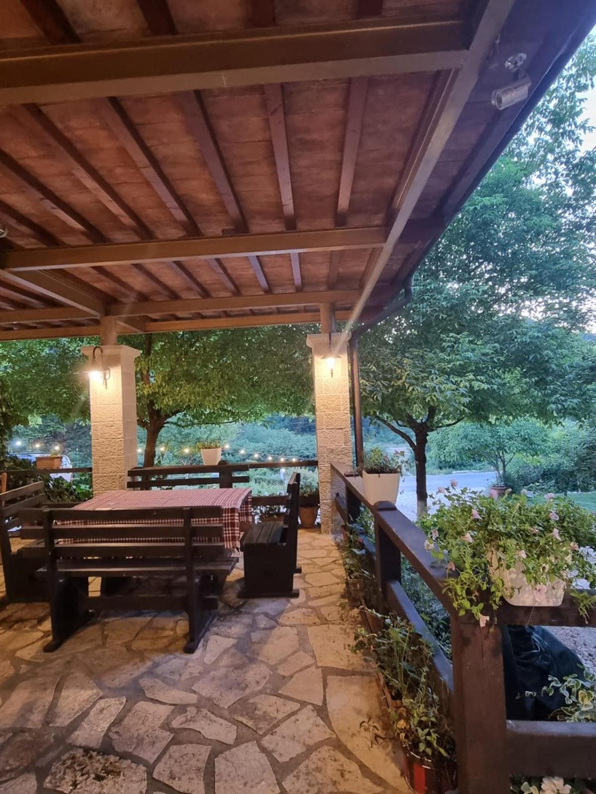 Guesthouse Alberti Llogara