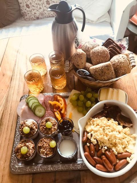 Indbydende bed & breakfast med dejlig gårdhave