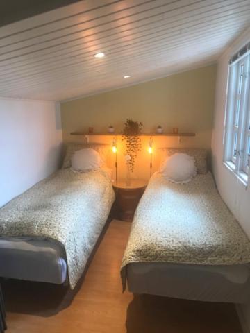 Indbydende bed & breakfast med dejlig gårdhave