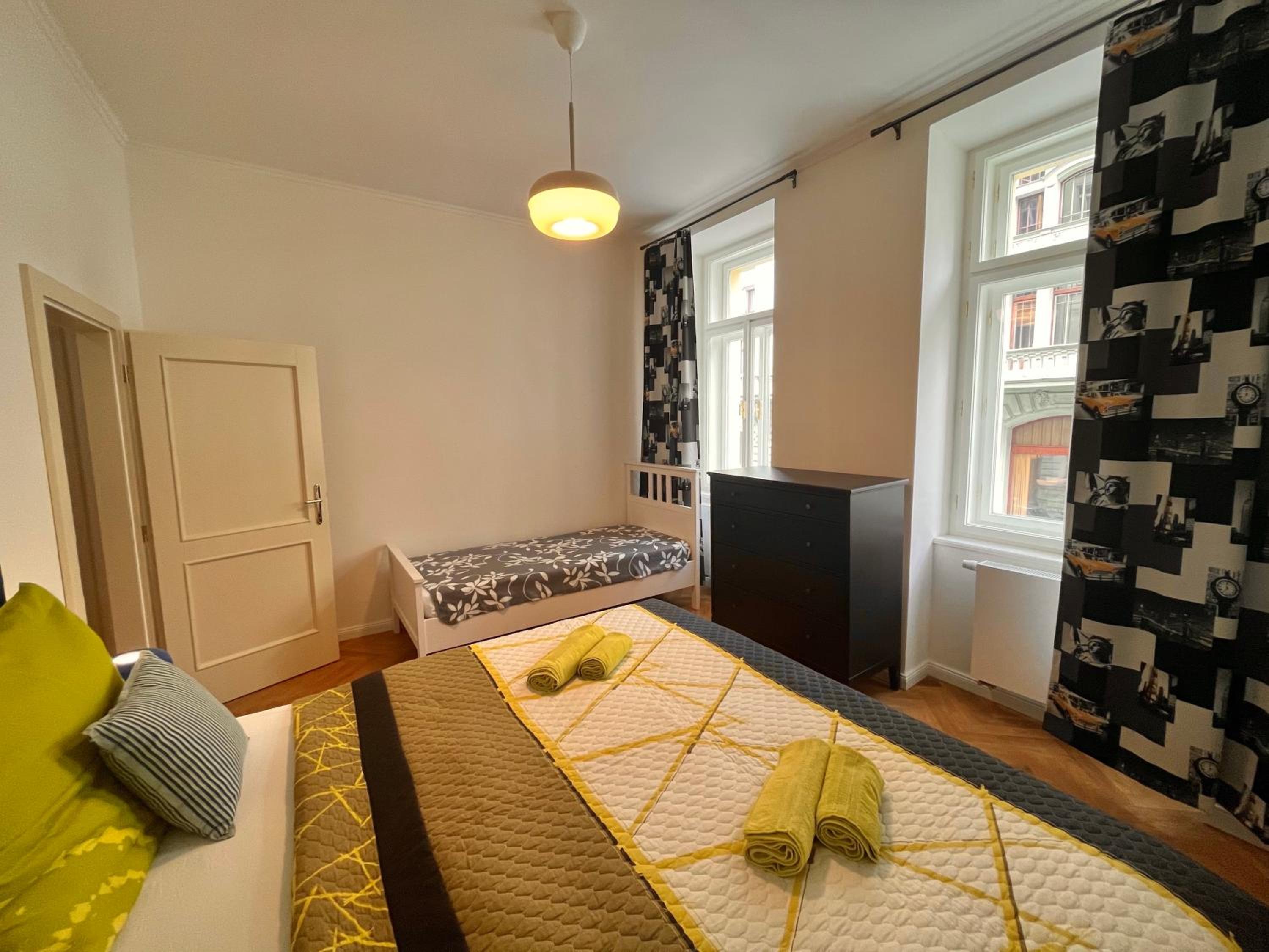 Amazing Apartment Zborovska