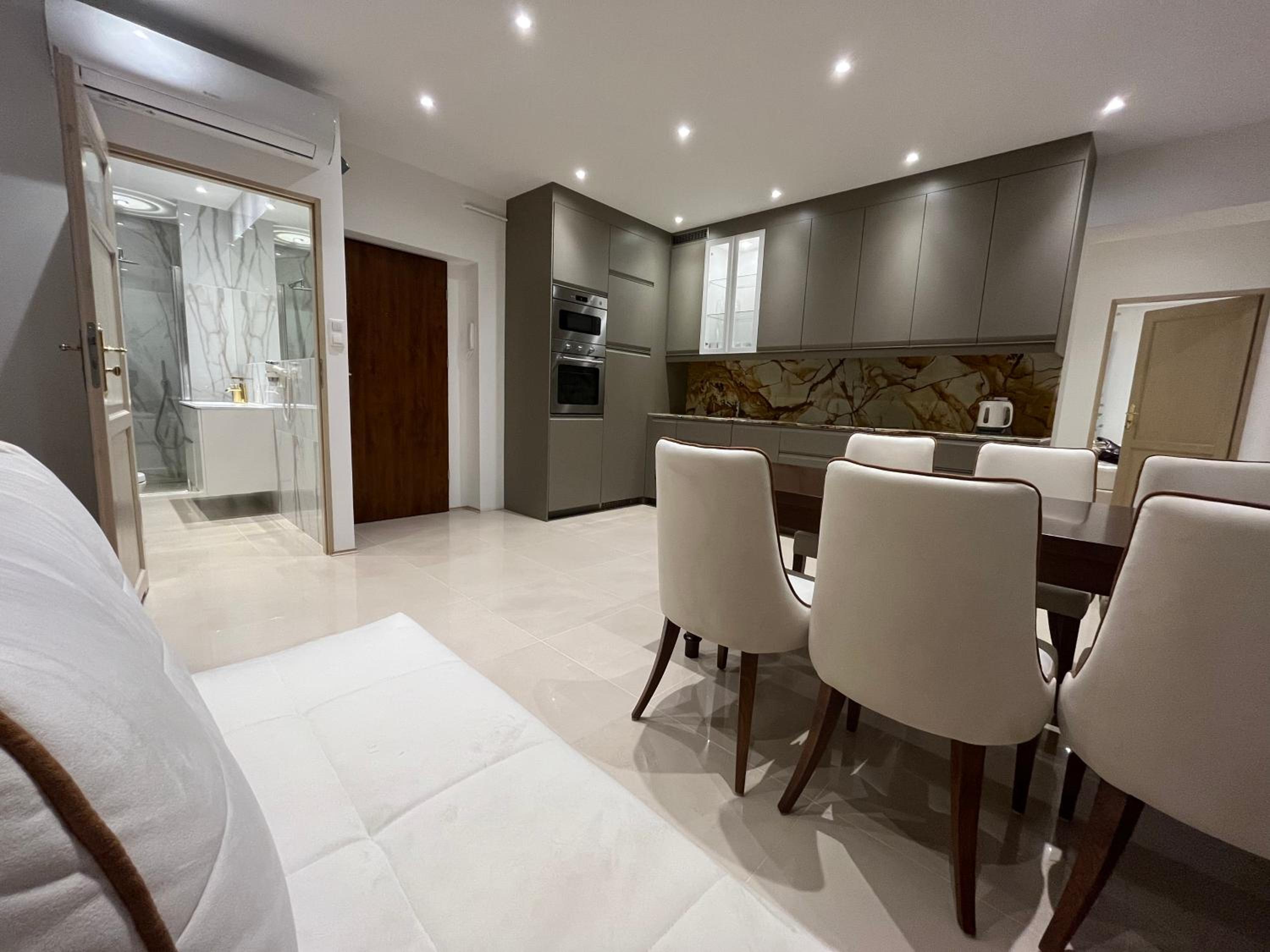 Villa la Val, Apartamenty Wałbrzych