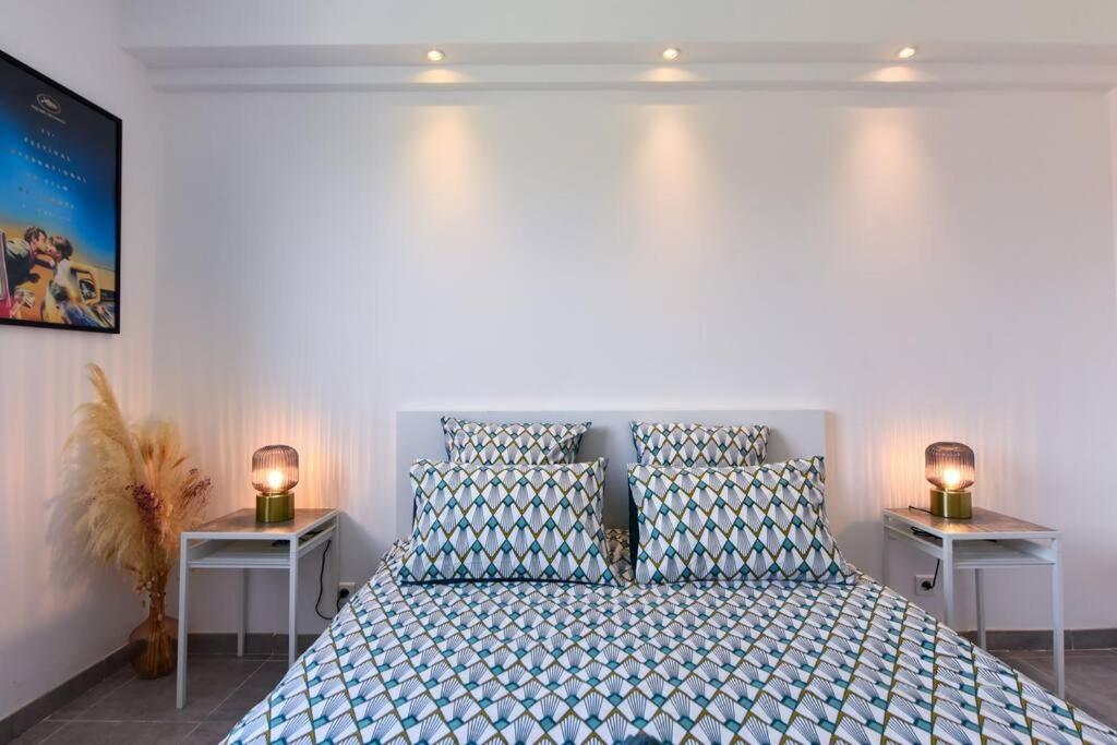 CROISETTE BEACH - Modern 2 Bdrs Best Location! photo 3