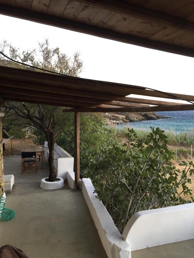 Seaview Agios Petros d'Antonio & Mairi houses view 2