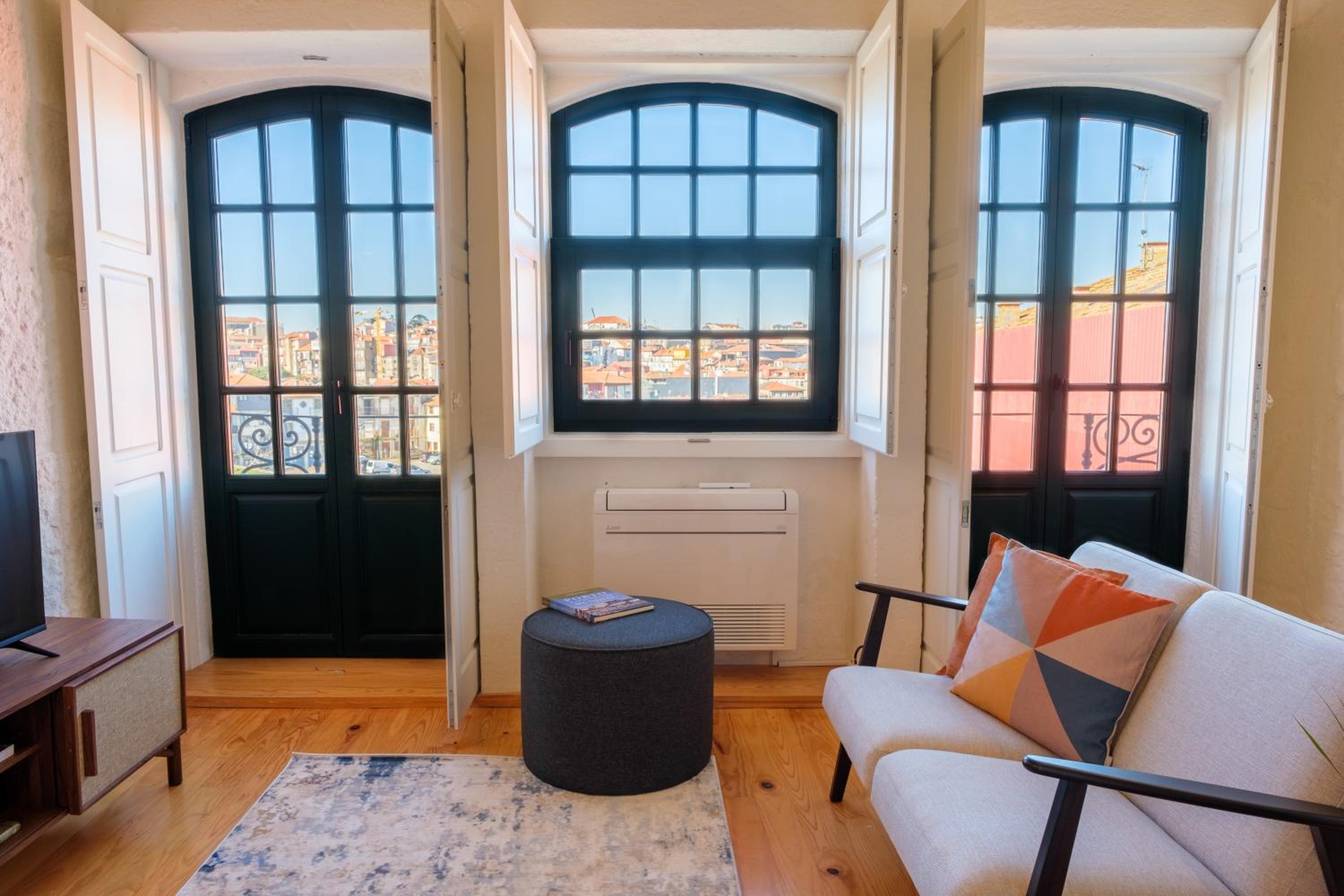 AgapeStay Porto