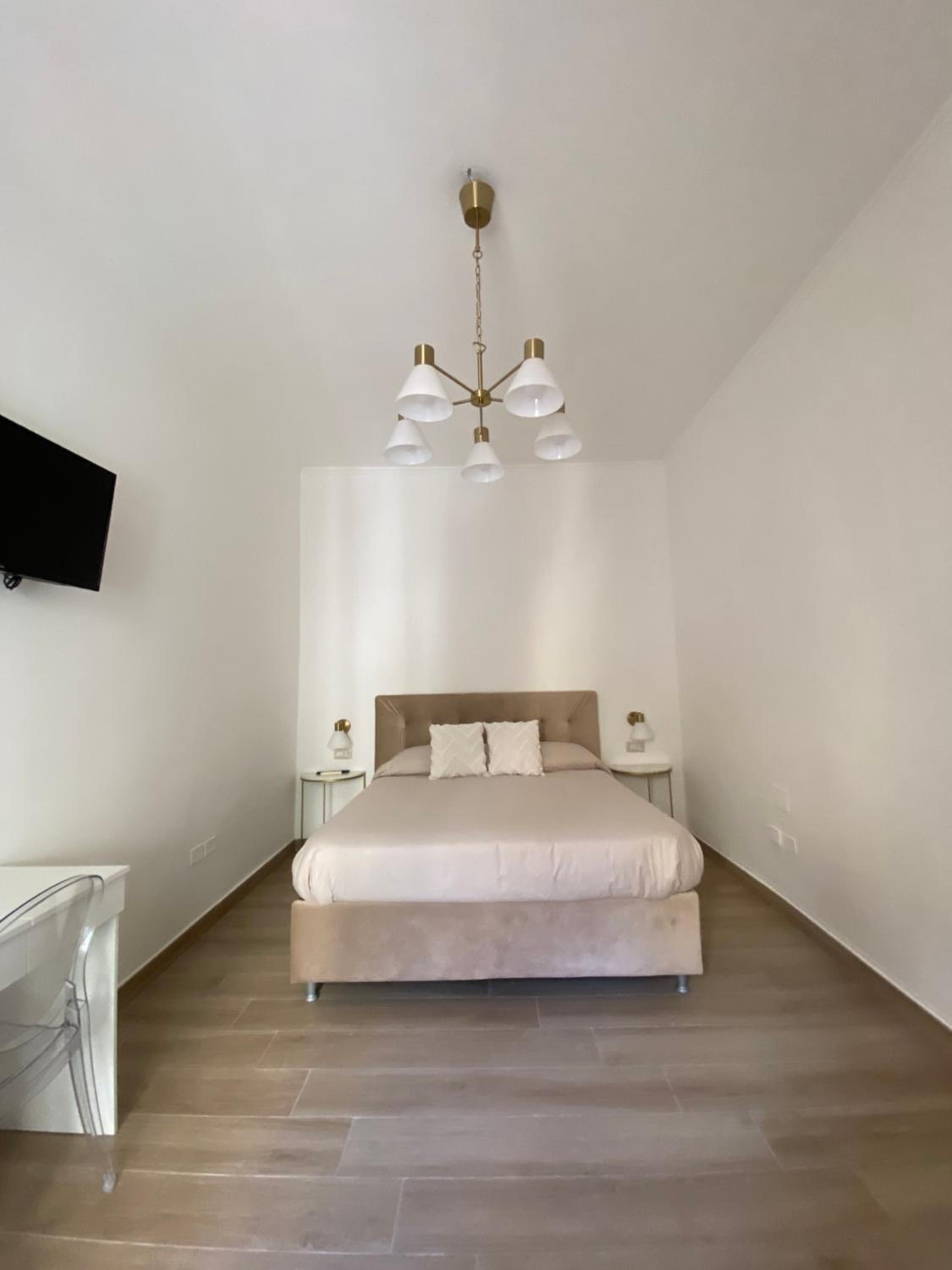 Paura Suite Apartment