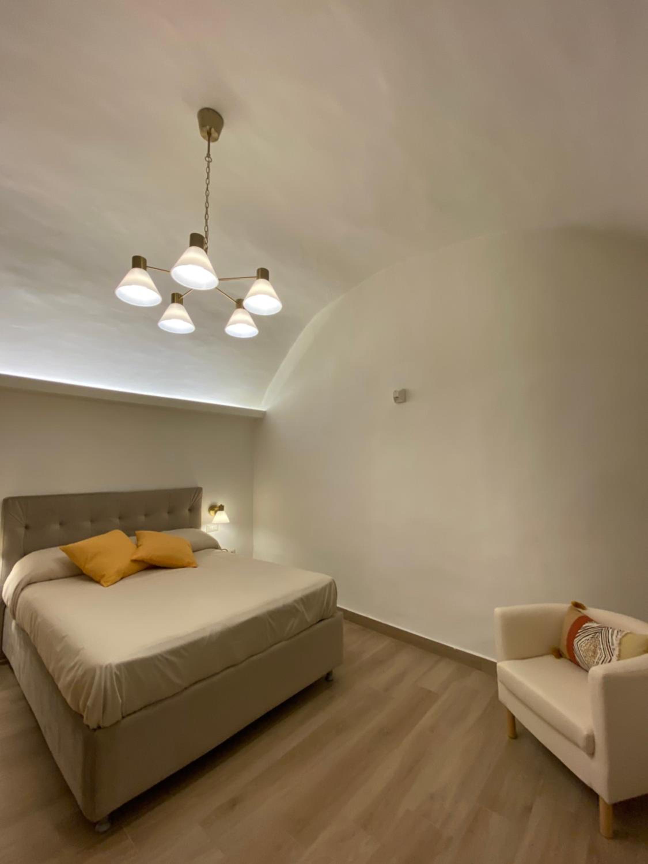 Paura Suite Apartment