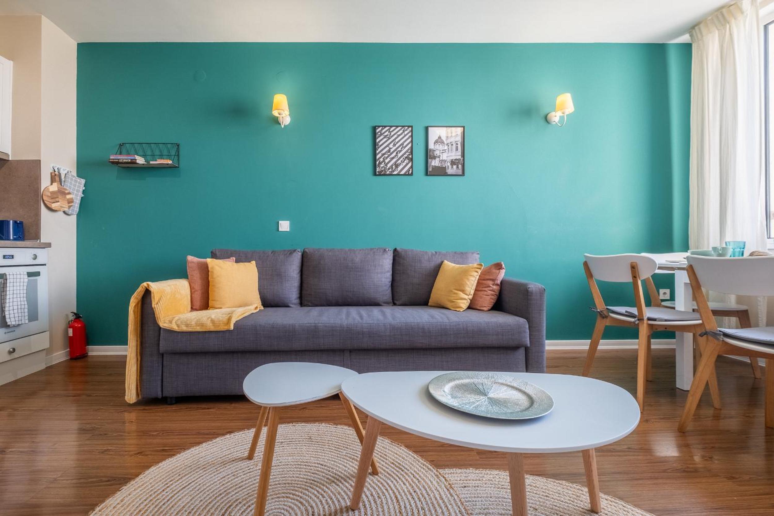 City Oasis: Stylish Retreat in the Heart of Sofia
